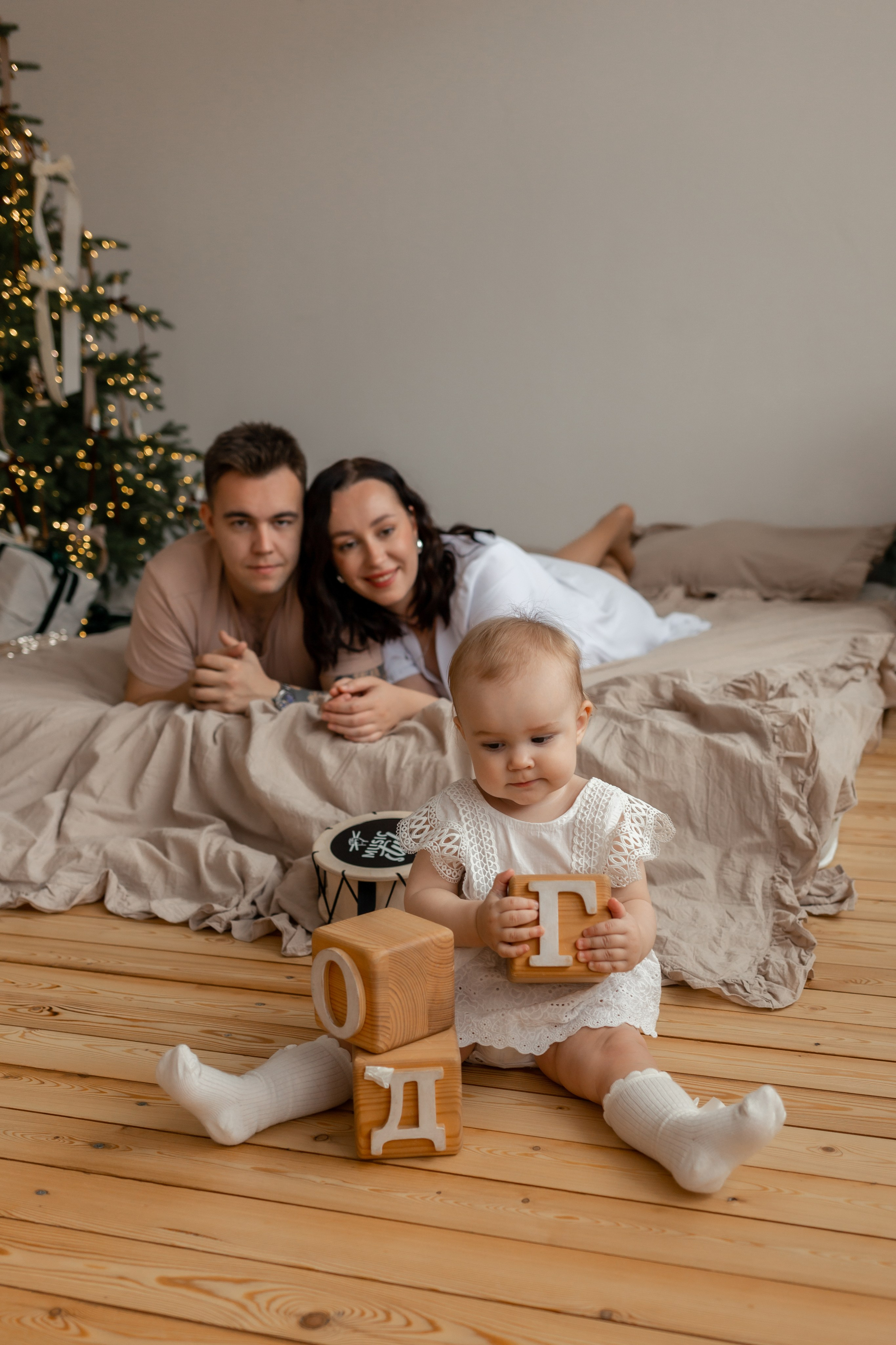 Domik зал Family. Фотограф на первый годик, семейный и детский фотограф в Новосибирске