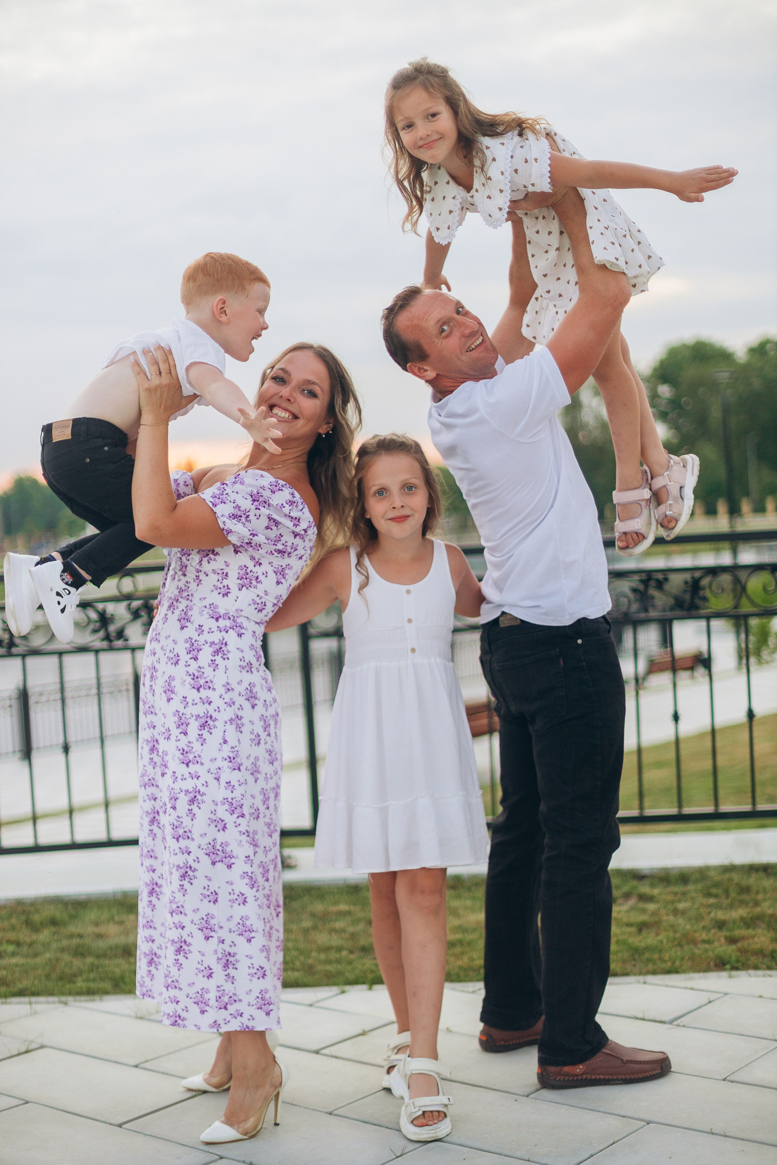 Семейная прогулка. Фотограф Айрат Шакиров