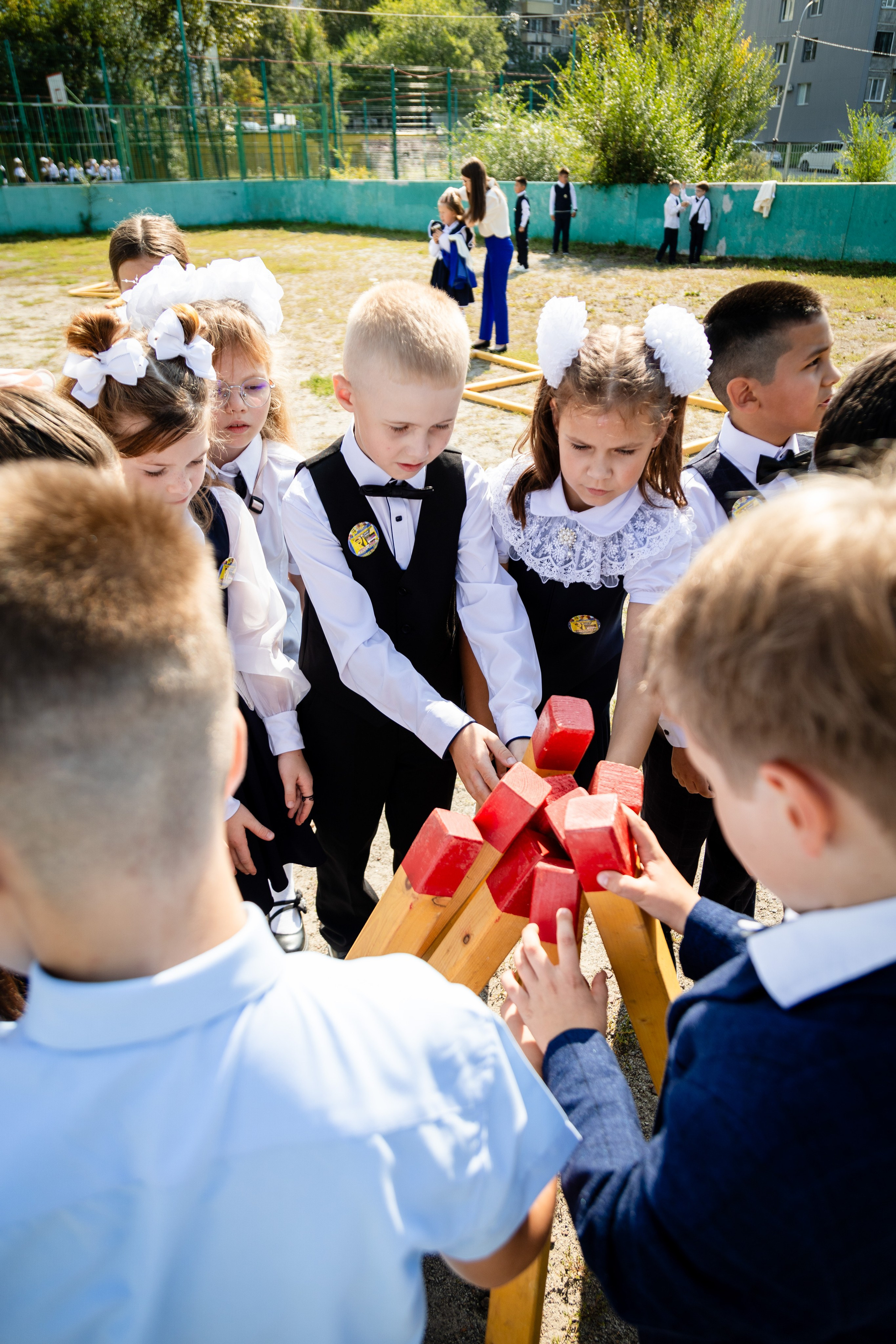 Гимназия № 50. Детский фотограф видеограф в Хабаровске Михаил Орлов