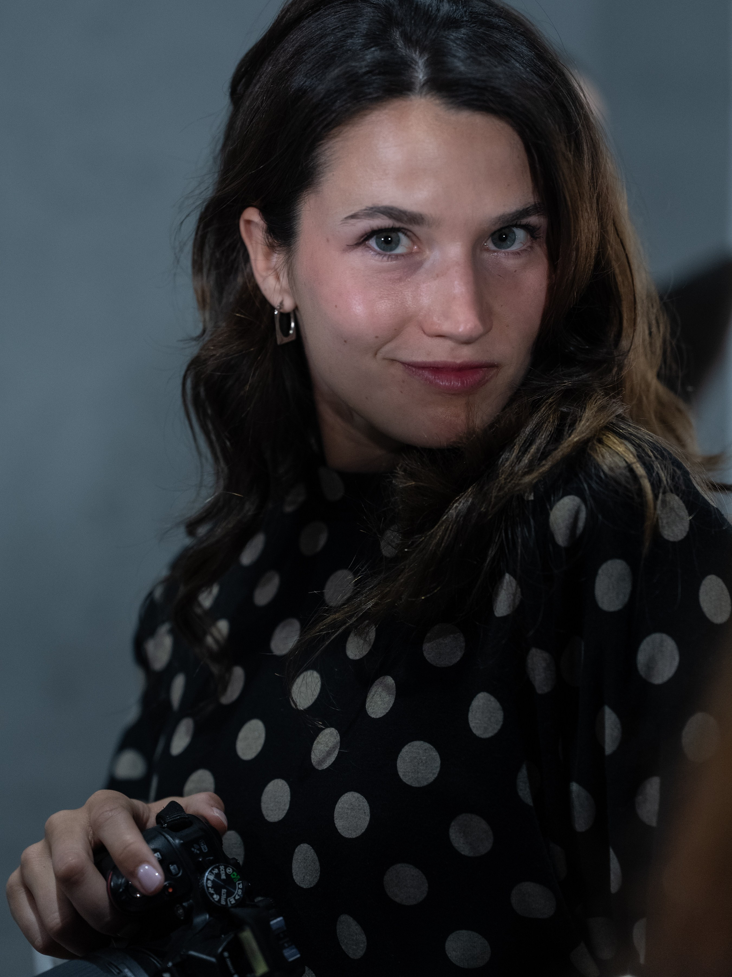 Visa Fashion Week Pre-Fall 2026 April BackStage Day 1. Сайт Алматинского НЮ АРТ, будуар и фэшн фотографа Дениса Карпенко