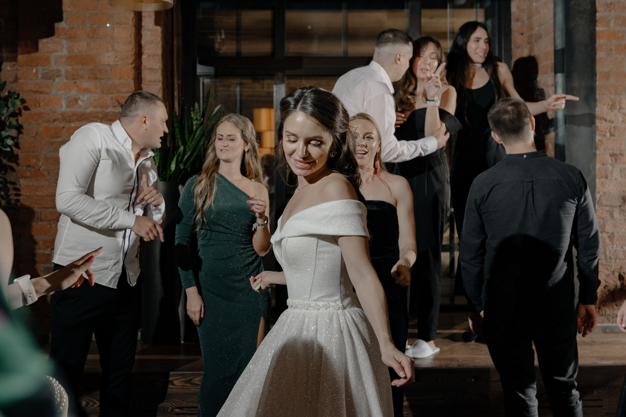 16.09.2024. RETOUCH-HOUSE