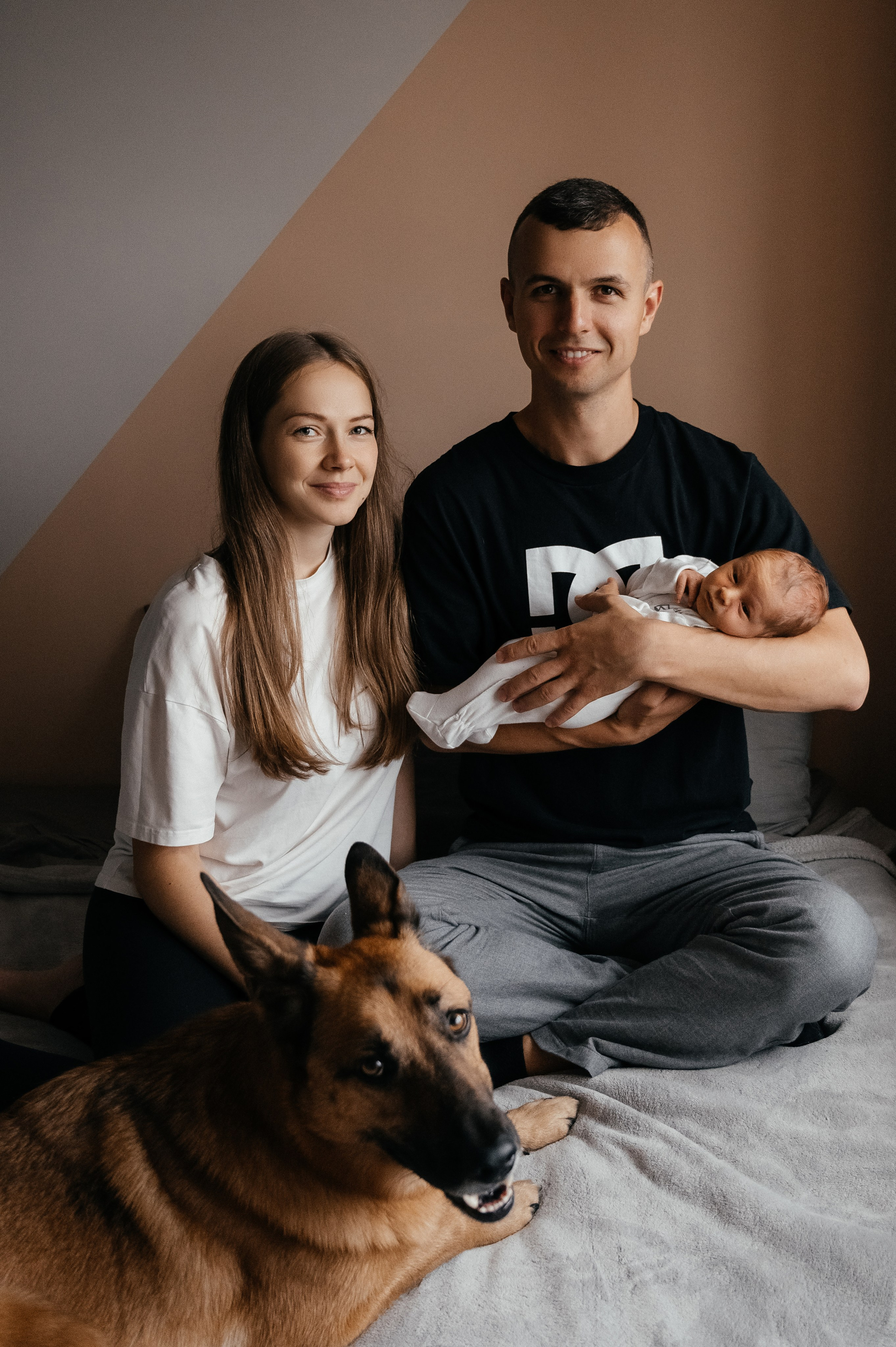 Серия с домашними животными. Фотограф новорожденных малышей в Санкт-Петербурге