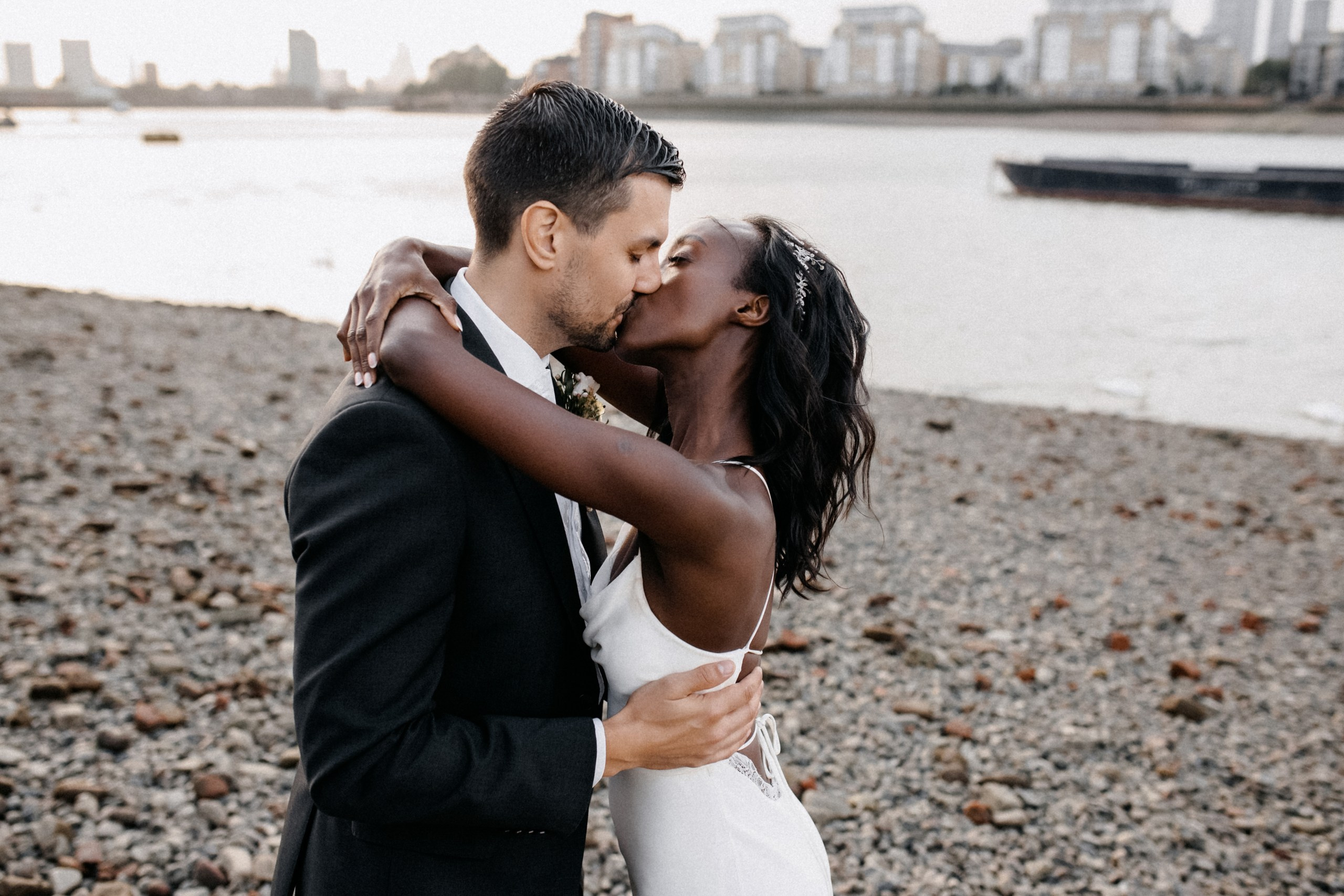 Denise & Tobias at The Old Brewery, Greenwich. Moments Catchers — Wedding Photography & Video Duo in London