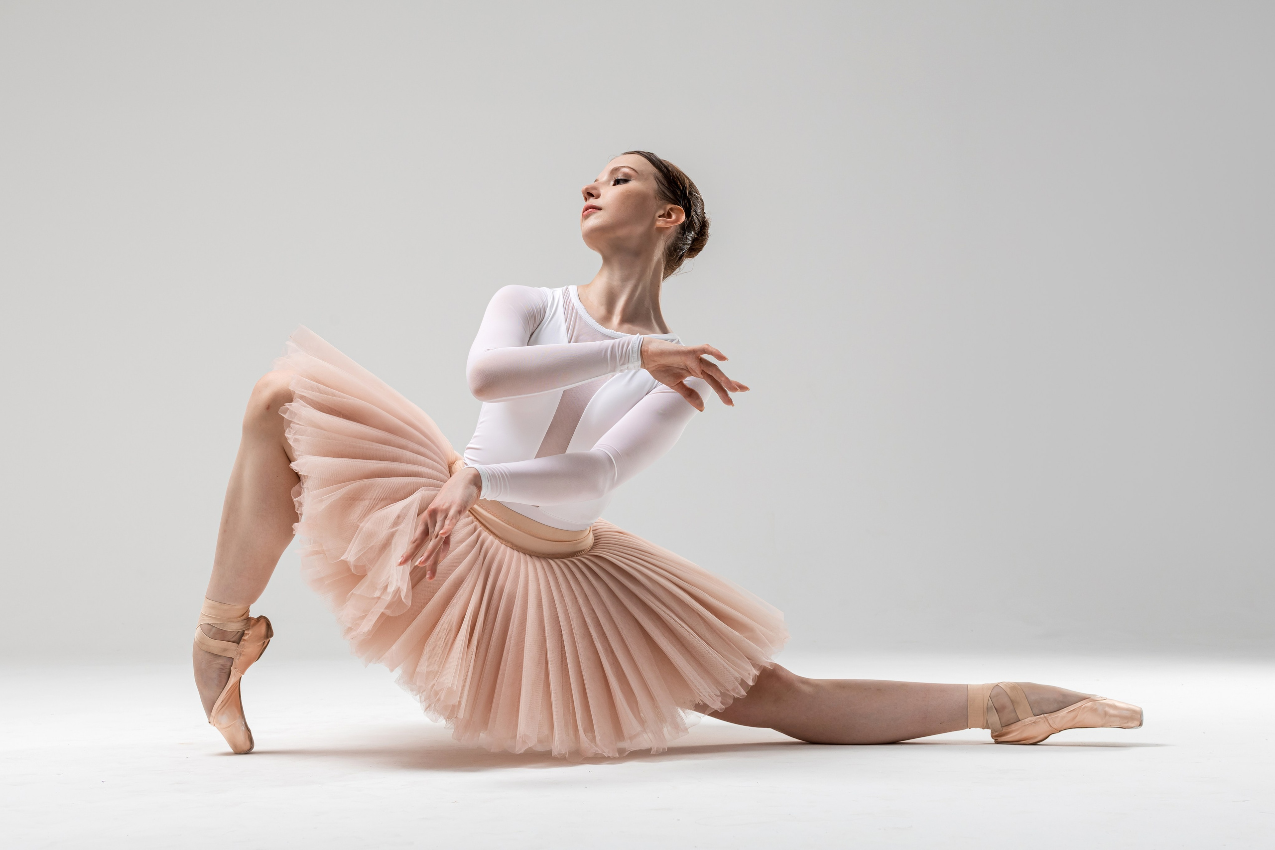 Балетная съёмка на белой циклораме и фонах. Балетный фотограф Алина Ханько — Душа Балета