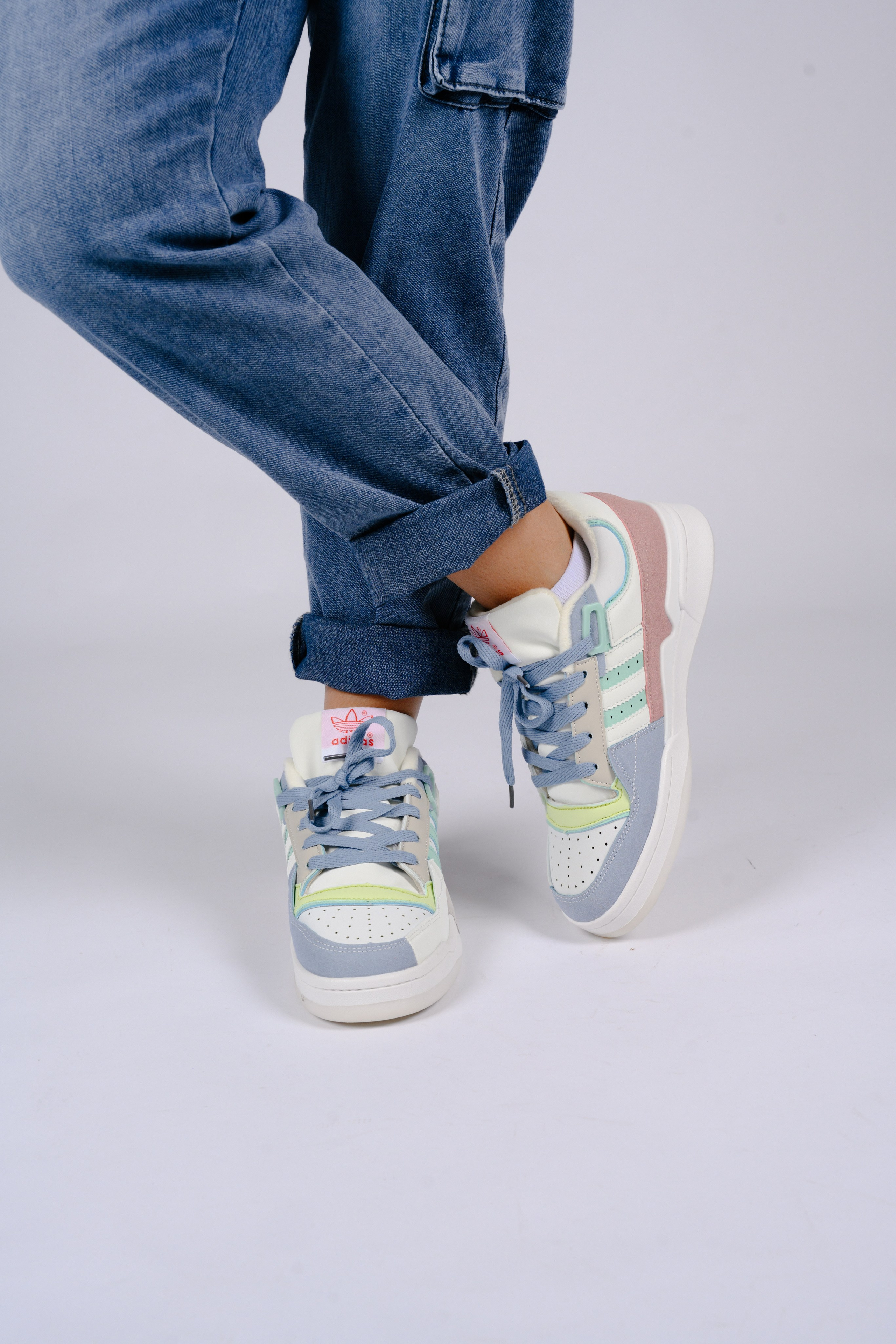 Кроссовки для wb. Фотограф в Красноярске