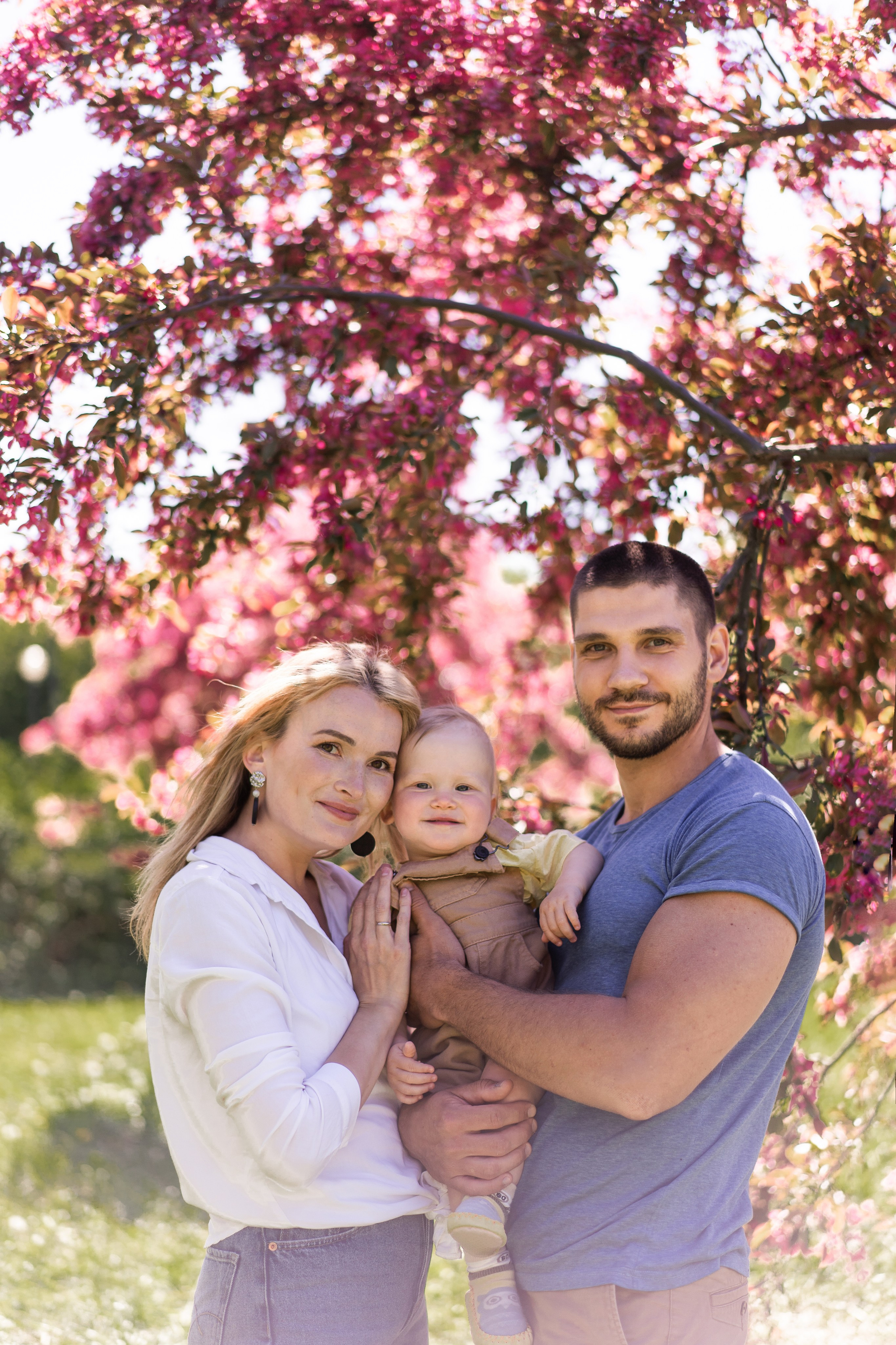 Прогулка в яблоневом саду. Семейный и детский фотограф в Санкт-Петербурге Дарина Герчиу