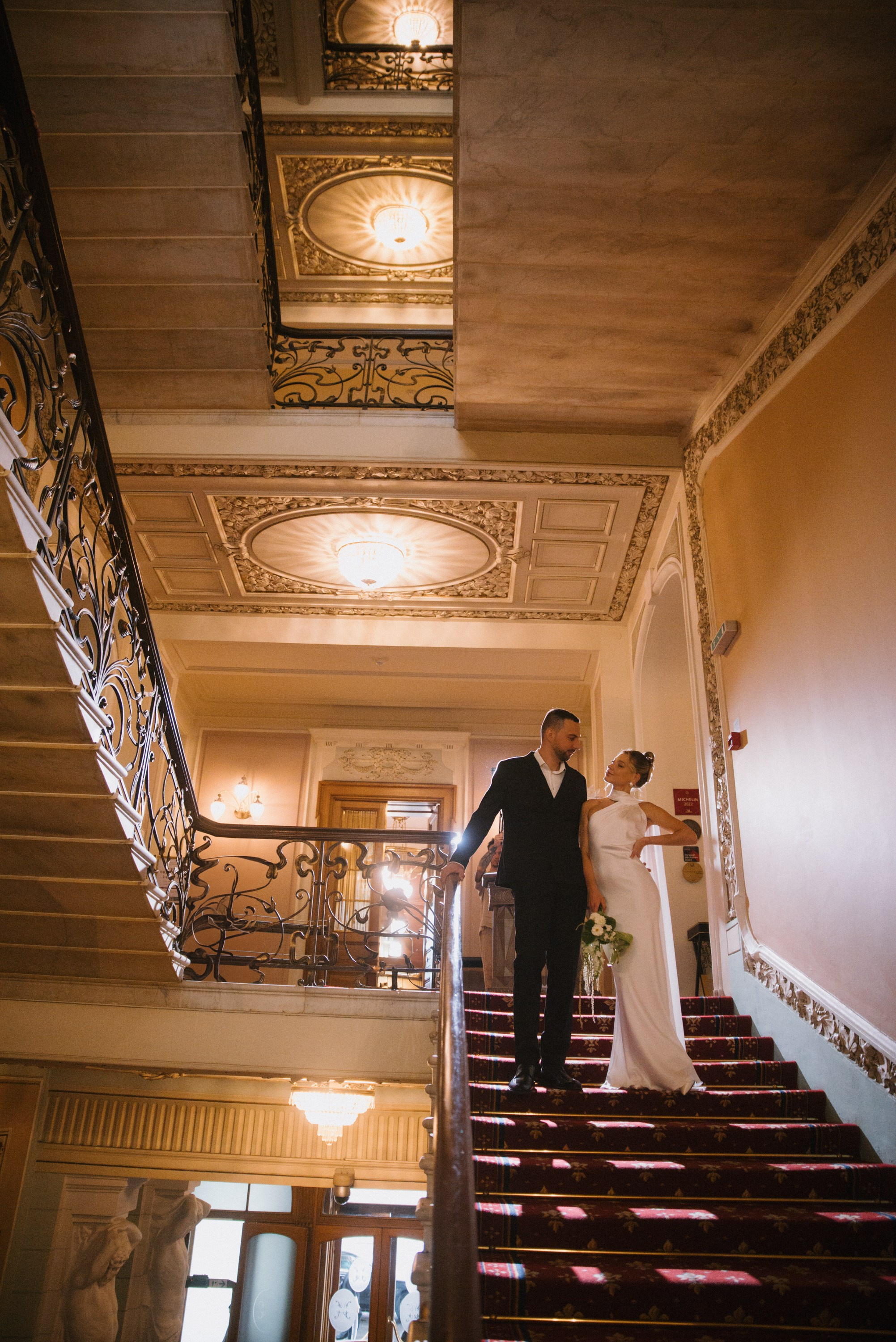 Александр & Ирина (отель/роспись). Свадебный, семейный, женский фотограф в Москве, Мытищах, Королёве Ксения Узилле