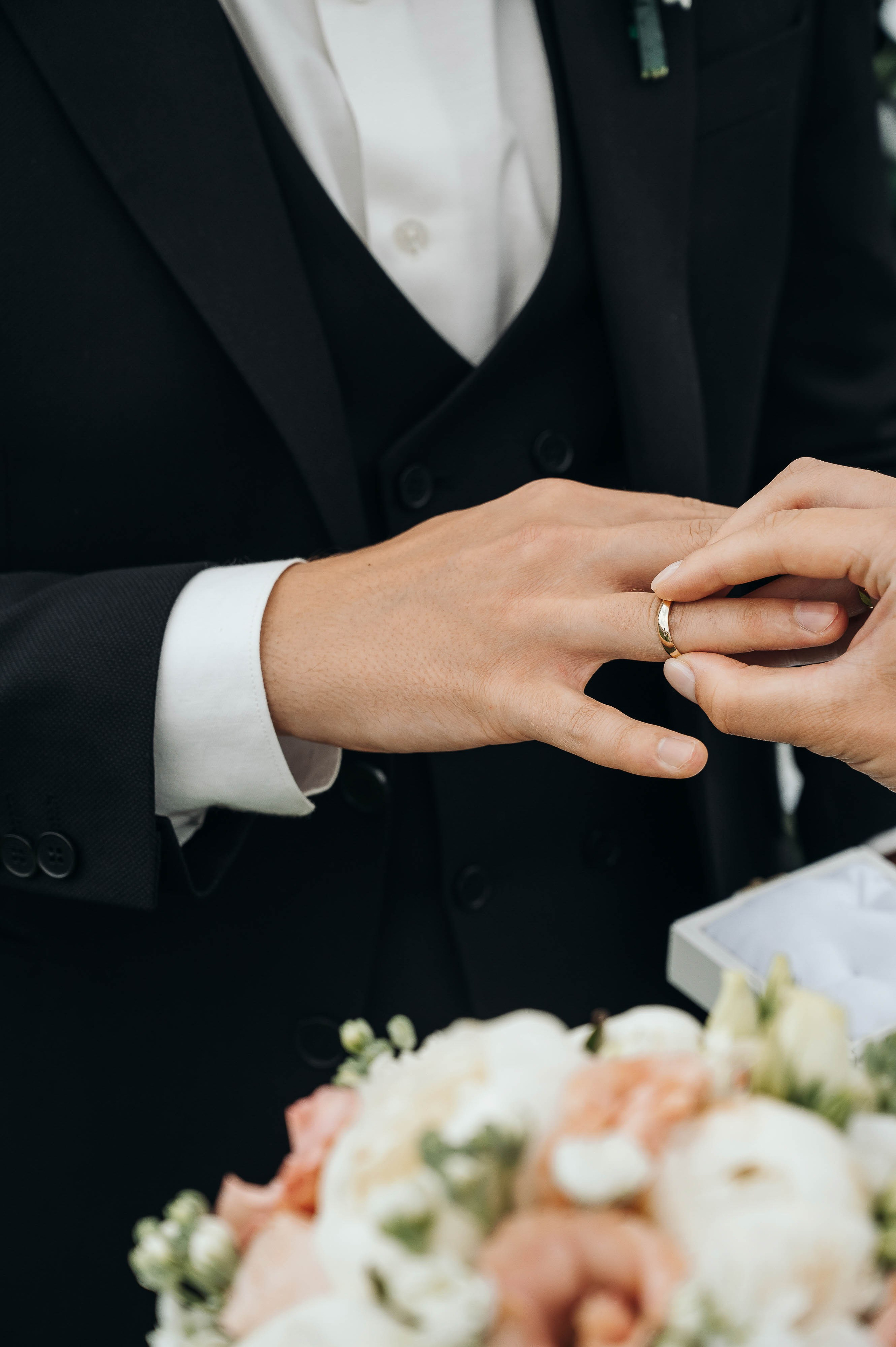 Совместные сборы в отеле. Свадебный и семейный фотограф в Котласе Никита Попов