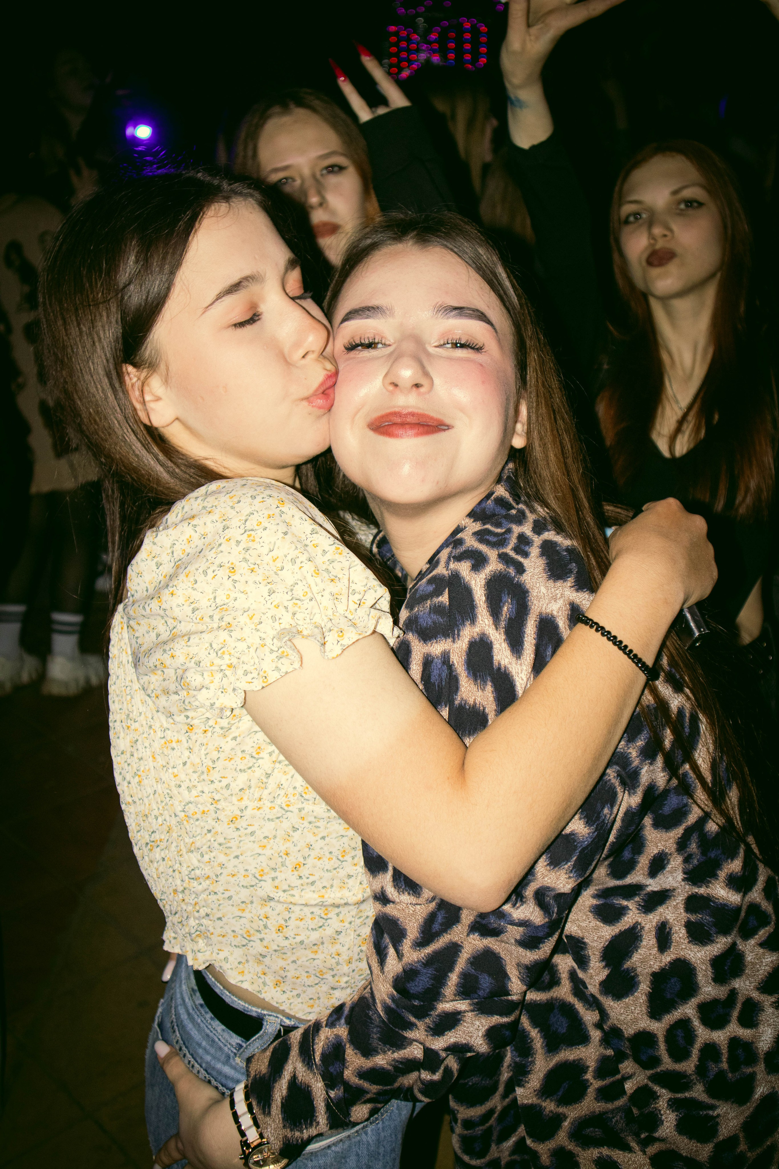 MOSHPIT. Фотограф и видеограф в Бугульме Аня Трутнева