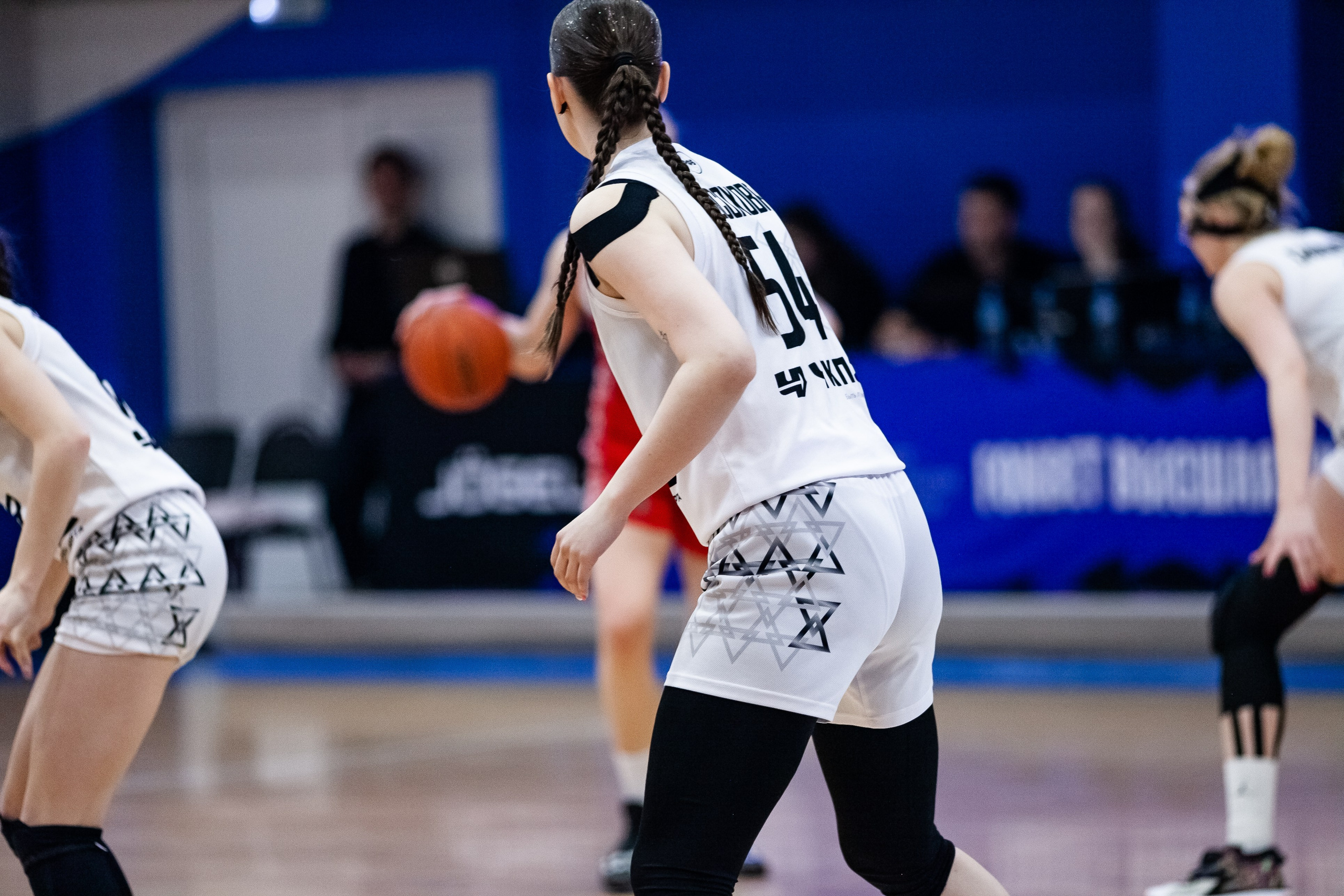 Славянка — Юность. Фотография