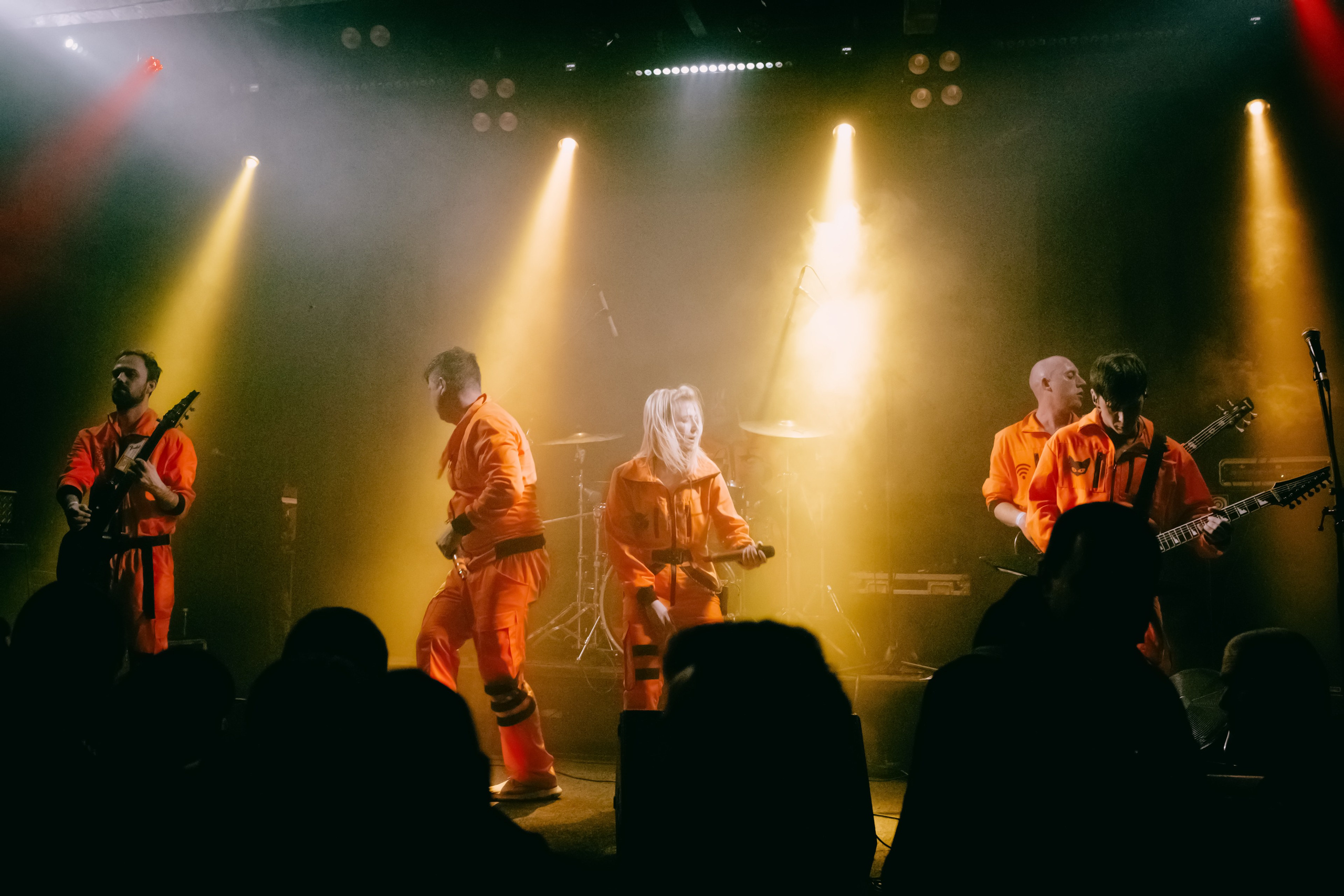 ПОСЛЕДНИЙ ПИОНЕР. Фотограф Елена Богачева (lenalena_na_na_na)