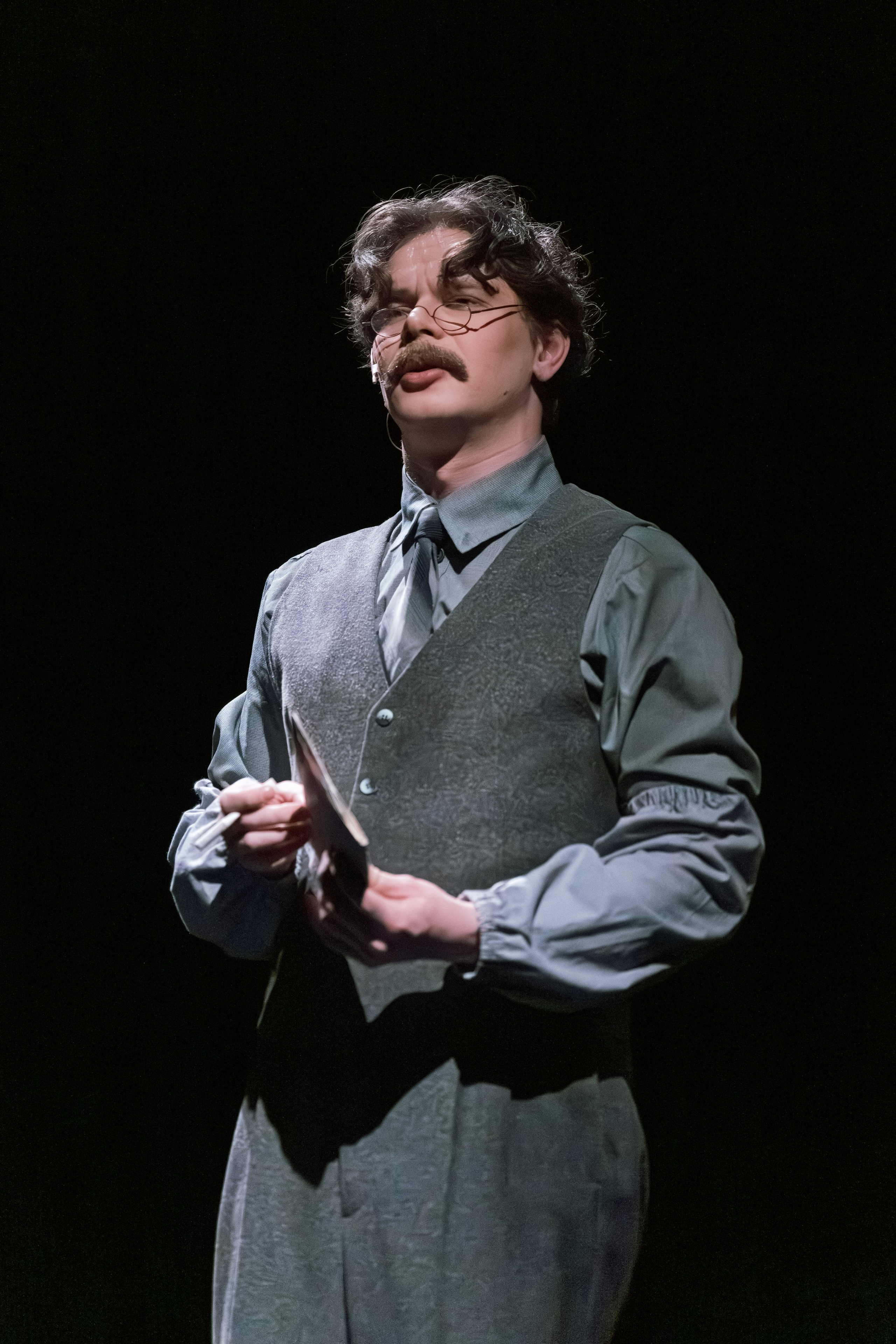 Театр Терезы Дуровой: Кто Есенин?. Сайт фотографа Сергея Абрамова