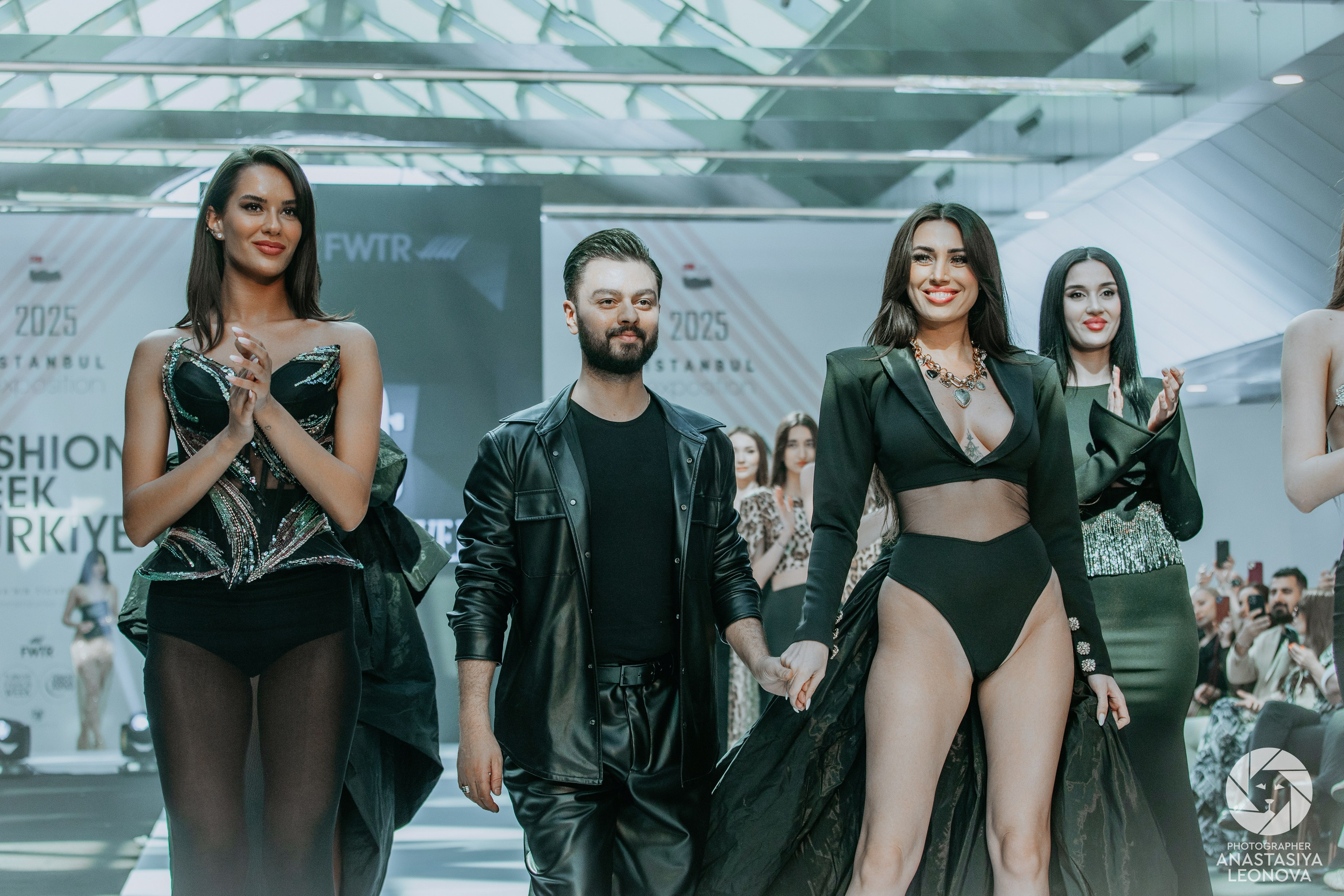 Fashion Week Türkiye [spring, 2025]. Anastasia Leonowa