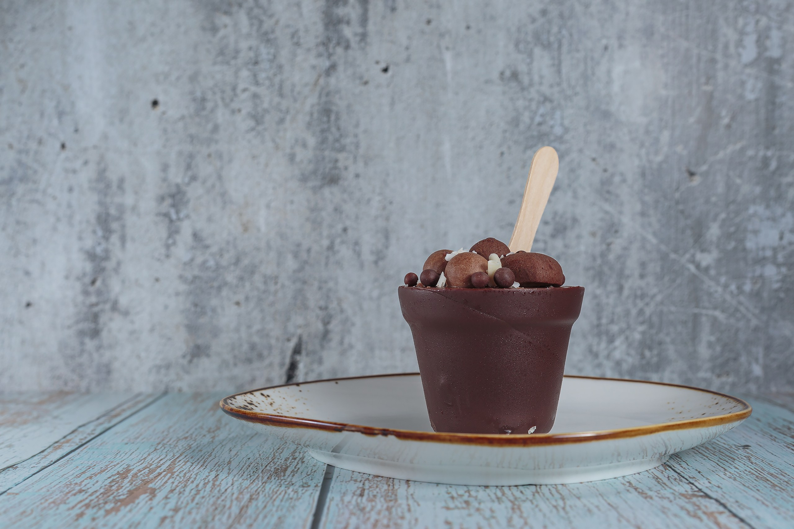 пирожное в кофейне-кондитерской Konfi