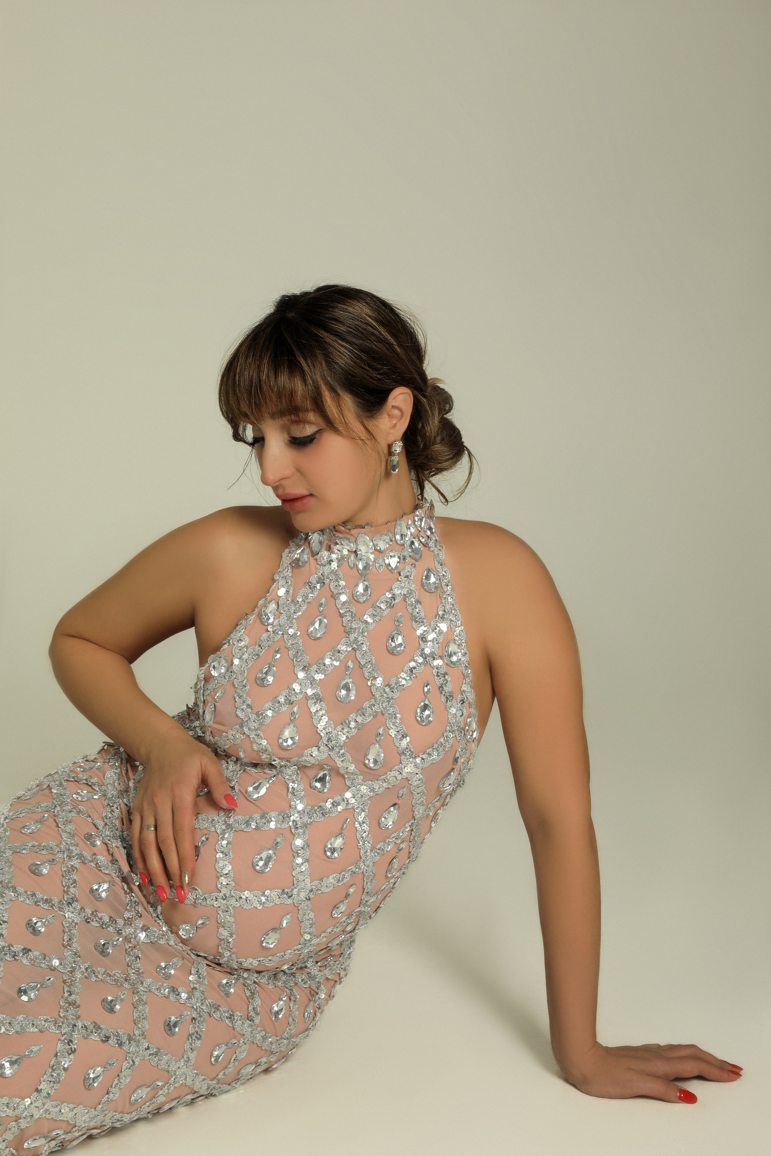 ЖЕНСКИЙ ПОРТРЕТ. Главная