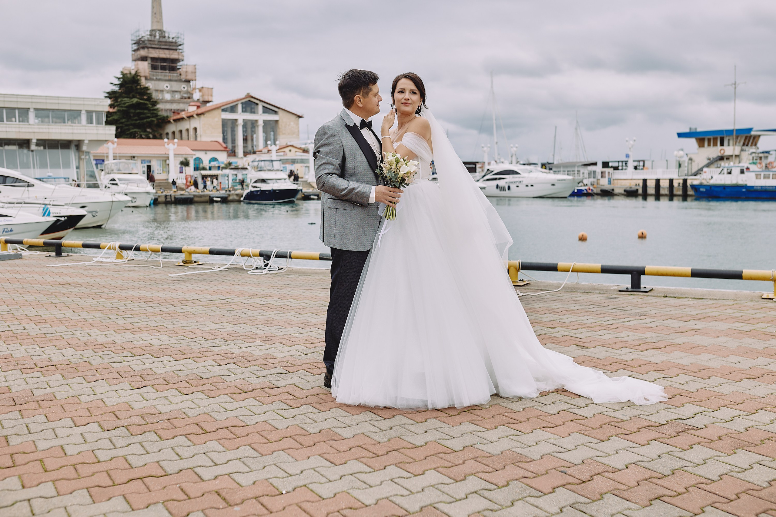 Свадебный фотограф и видеограф для репортажной съёмки торжества. Фотограф Юрий Никитюк — Сочи |Адлер|Красная Поляна