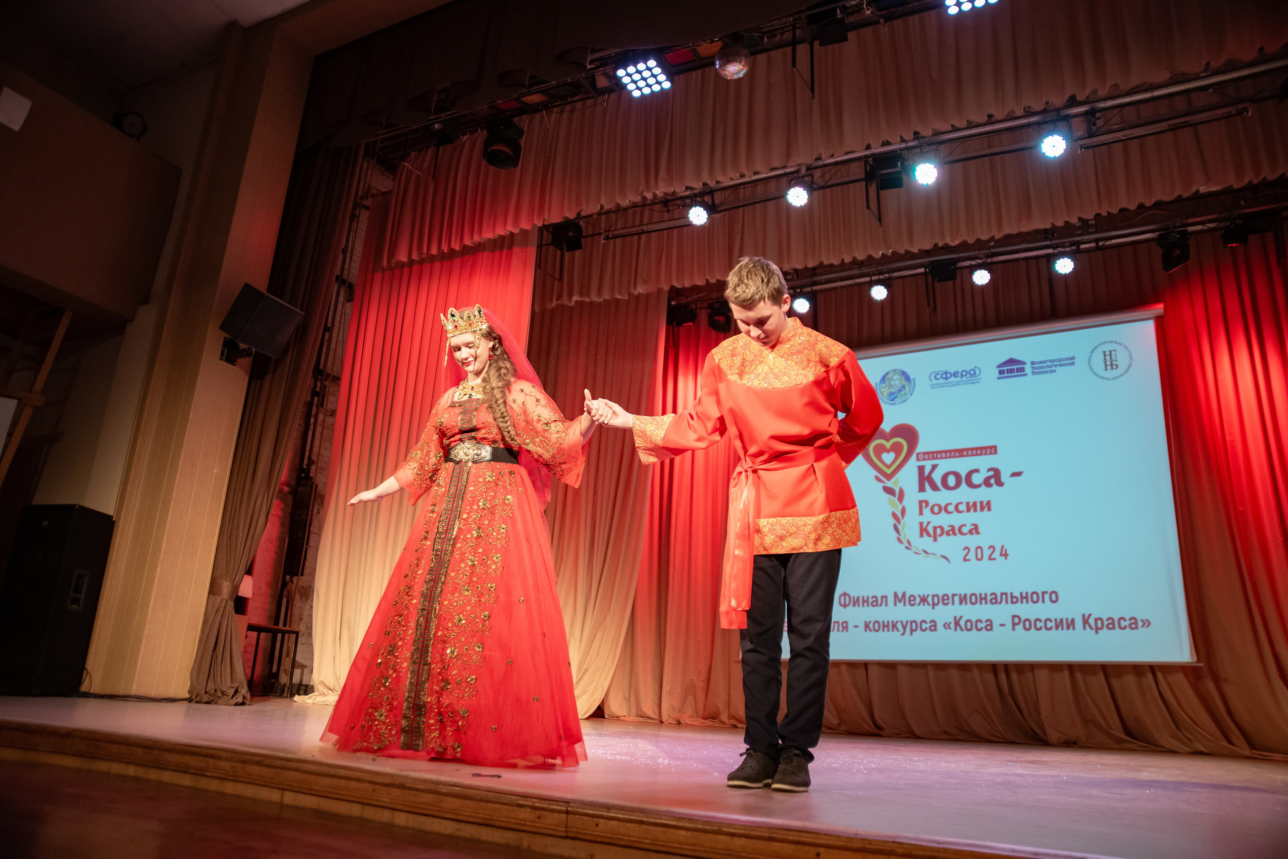 Репортажная съёмка концерта в Нижнем Новгороде. Фотограф Макс Огурцов в Нижнем Новгороде