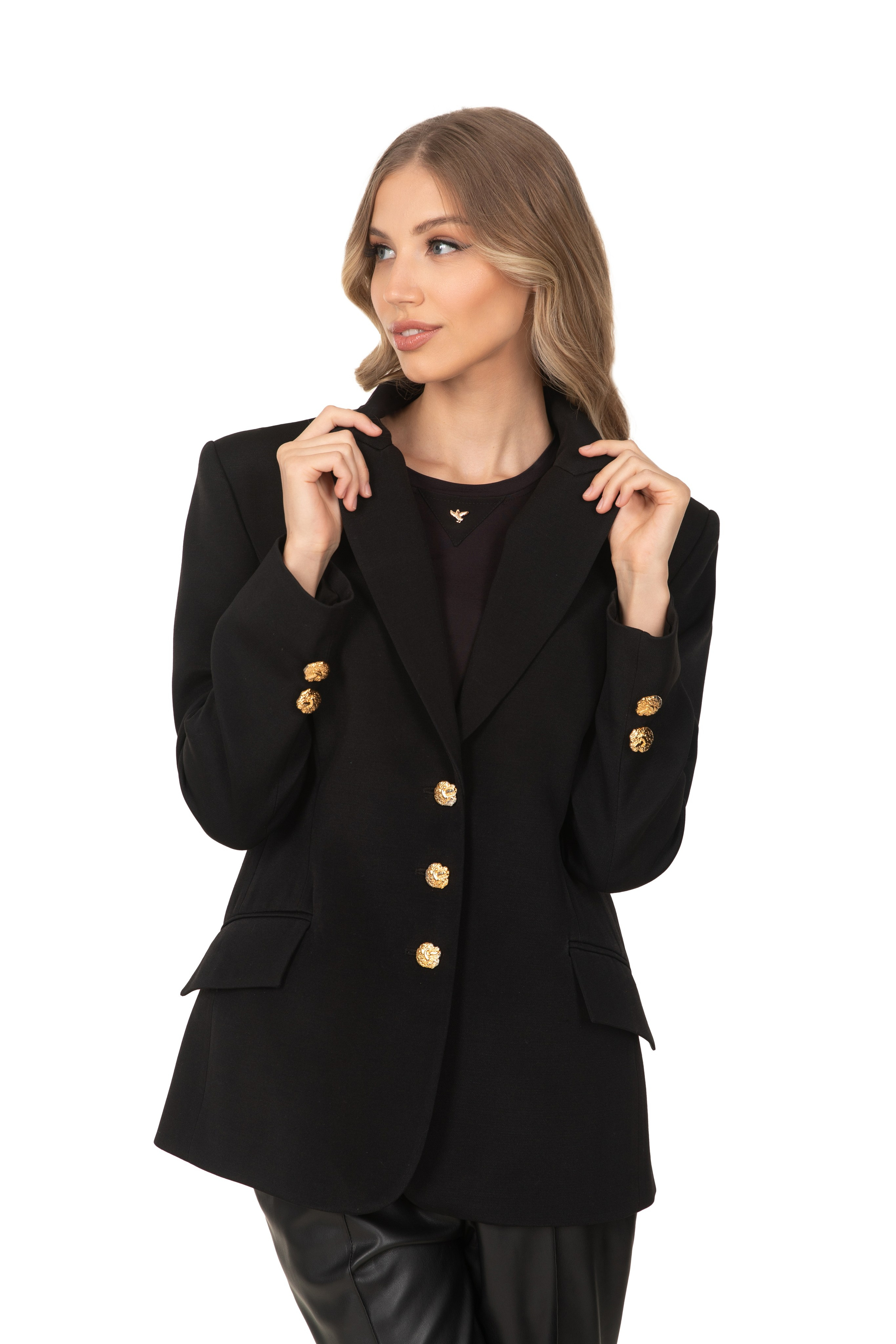 Фотосъемка каталога одежды для маркетплейсов в Минске. Профессиональный фотограф Анастасия Кохно