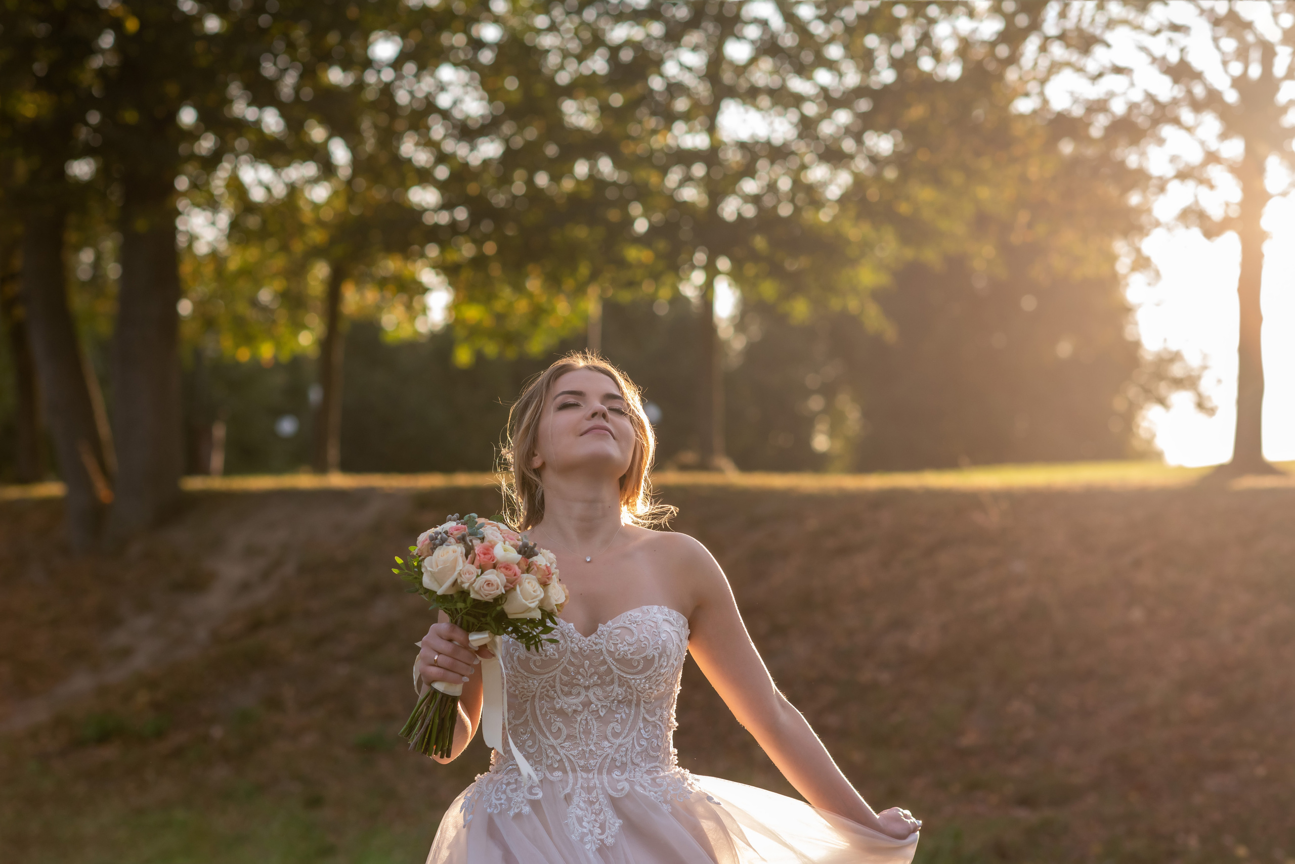 Свадебный фотограф, свадебный фотограф в Москве, свадебный фотограф в ресторан, фотограф на свадьбу, фотограф в ЗАГС, фотограф на венчание, фотограф, семейный фотограф, свадебный альбом, печать фото, фотограф недорого, букет на свадьбу, свадебный букет, торт на свадьбу, свадебный торт