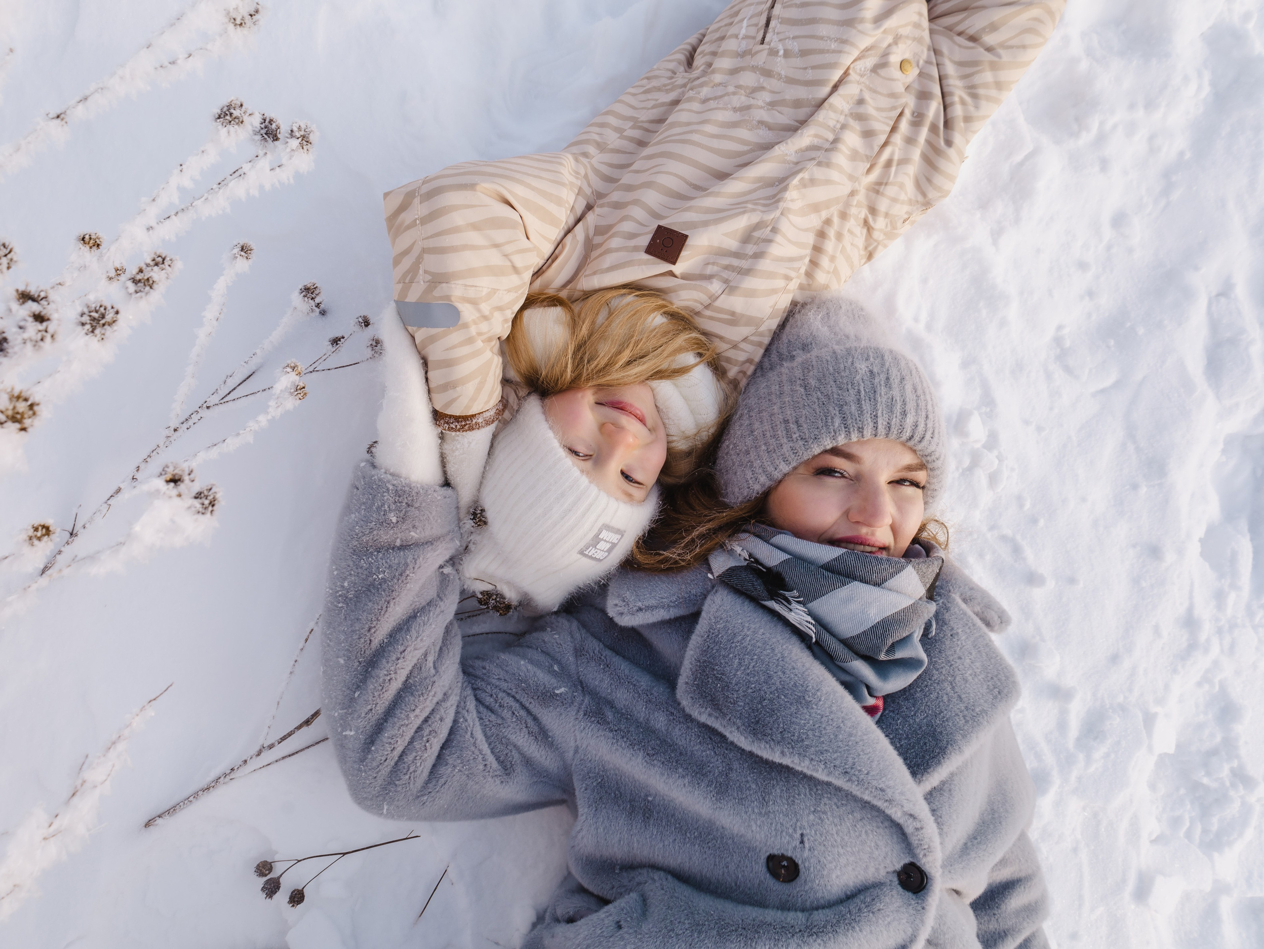Лена и Лиза. Фотосессия в Академгородке. Красноярск. Фотограф Ирина Колесникова