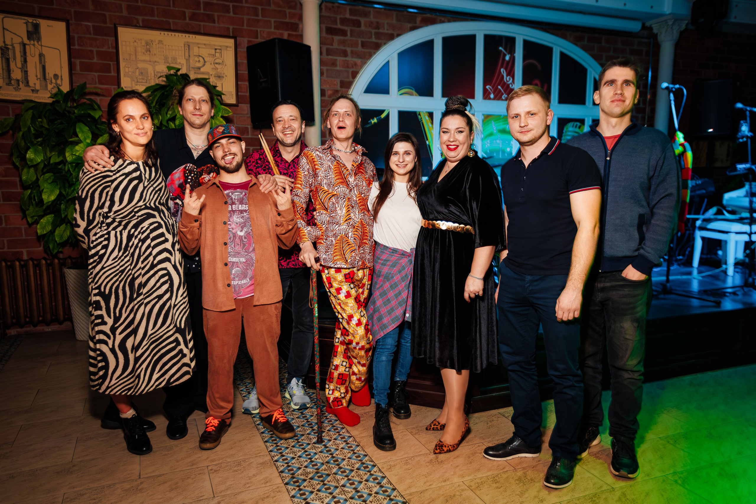 Джаз клуб «Скажите Jazz» Герман Мамаев, бэнд DC Quartet и специальный гость Анна Шакель_Фабрикантъ_Симферополь_26.01.2025. Аминов Руслан | Фотограф