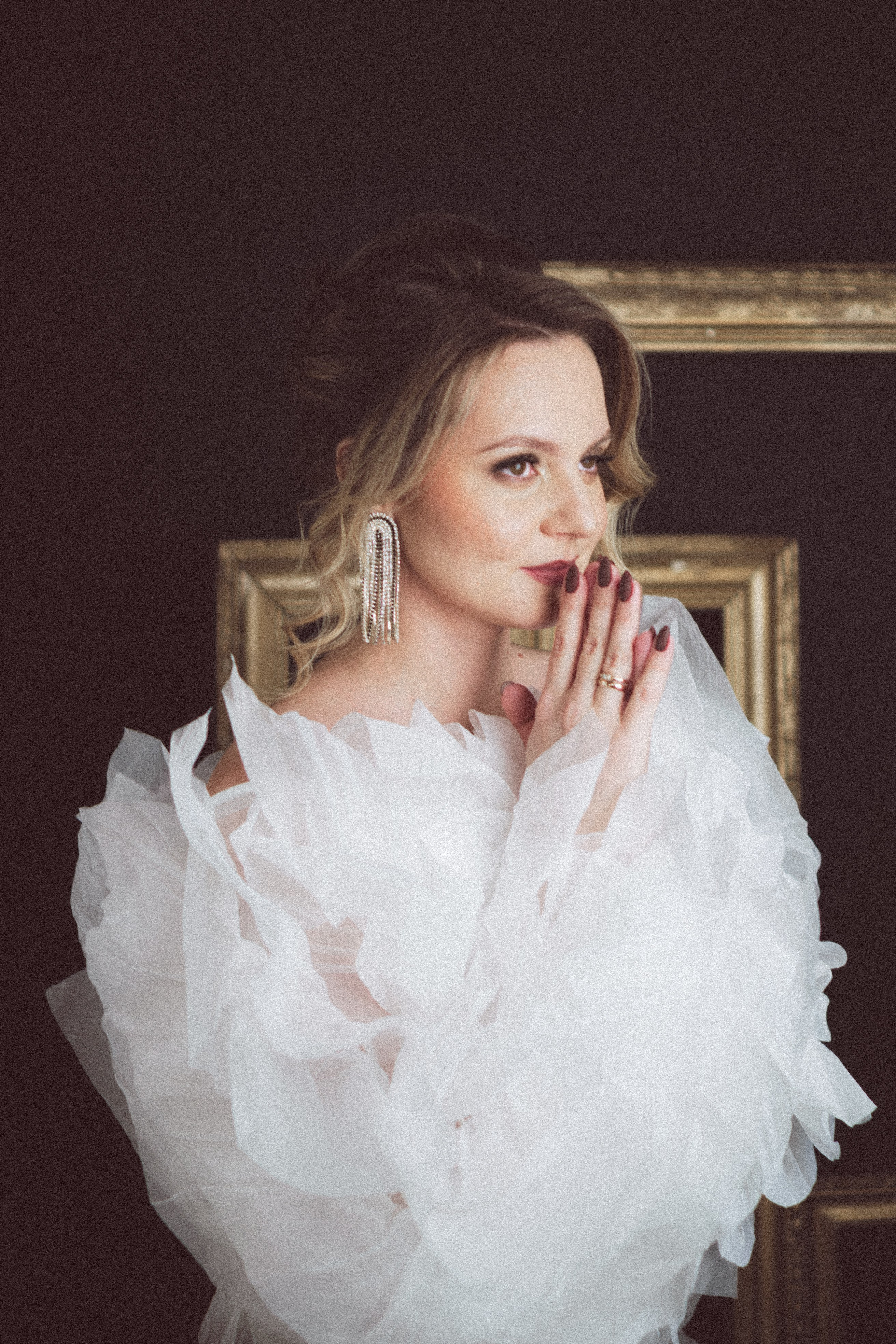 НОВОГОДНЯЯ ФОТОСЕСИИЯ В СТУДИИ ДЛЯ ДЕВУШКИ И ПРОГУЛКА ПО ЧЕРНЫШЕВСКОЙ. Профессиональный фотограф, Санкт-Петербург — Виктория Богомолова