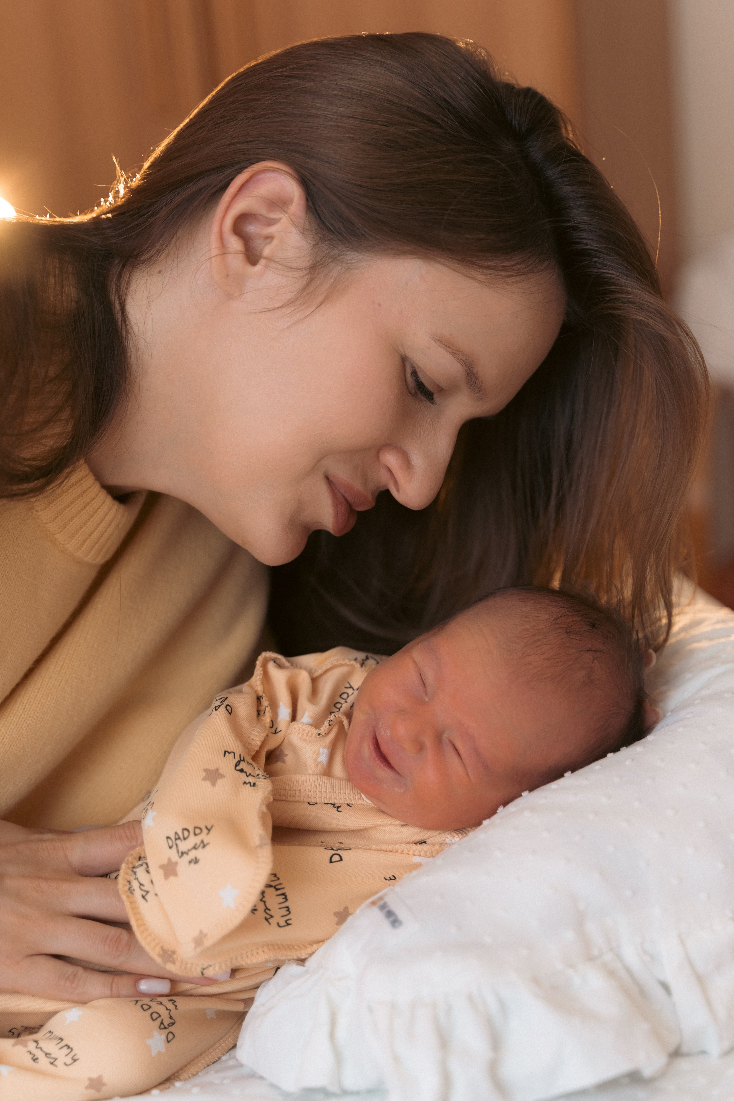 Выписка. Клинический госпиталь MD GROUP на Севастопольском проспекте. Фотографы на роды в Москве. Фото и видео родов. Фотопроект «Продолжение рода»