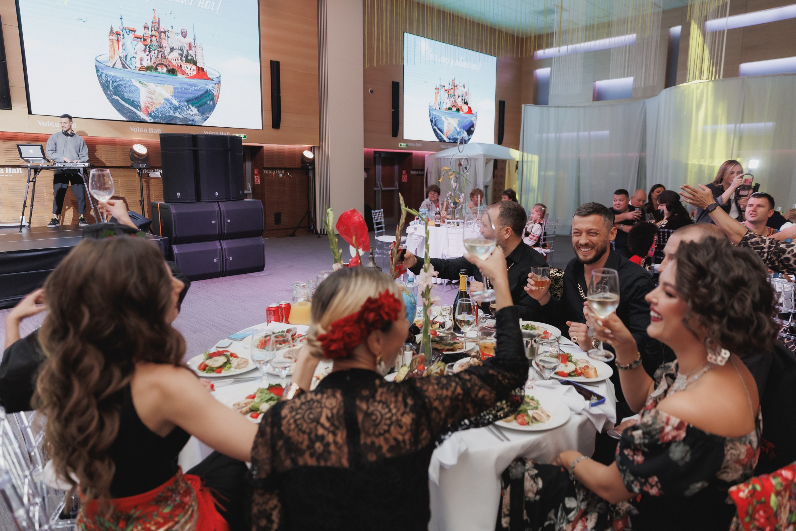 Весь мир у твоих ног!. Фотограф в Волгограде — Александра Искандерова