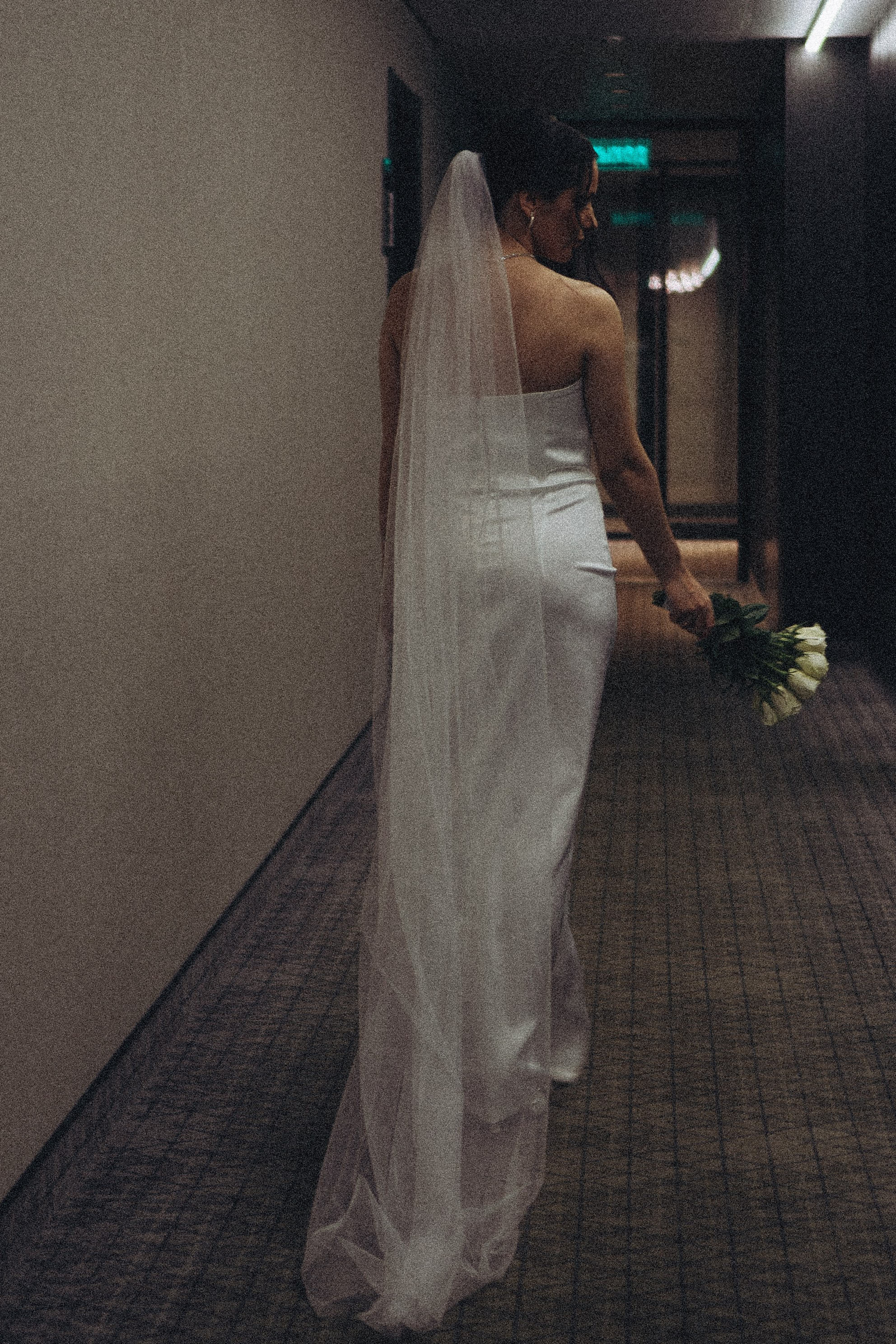 СВАДЕБНАЯ СЬЕМКА СБОРОВ ЖЕНИХА И НЕВЕСТЫ В ОТЕЛЕ И ТАКЖЕ ФОТОСЕССИИЯ В ОТЕЛЕЕ МЕГАПОЛИС БРЯНСК. Профессиональный фотограф, Санкт-Петербург — Виктория Богомолова