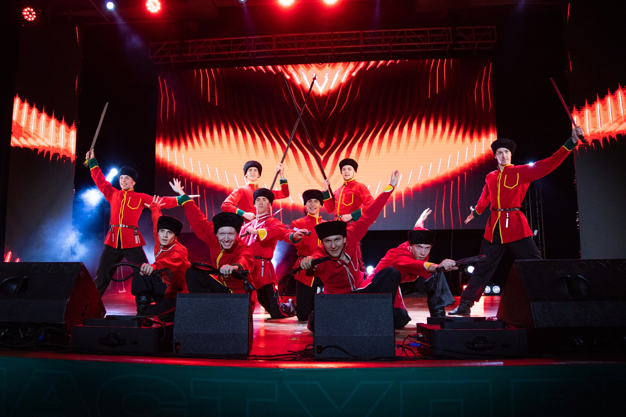 Гала-концерт «Студвесна на Кубани». Репортажный, промышленный и маркетплейс-фотограф Дмитрий Чернат