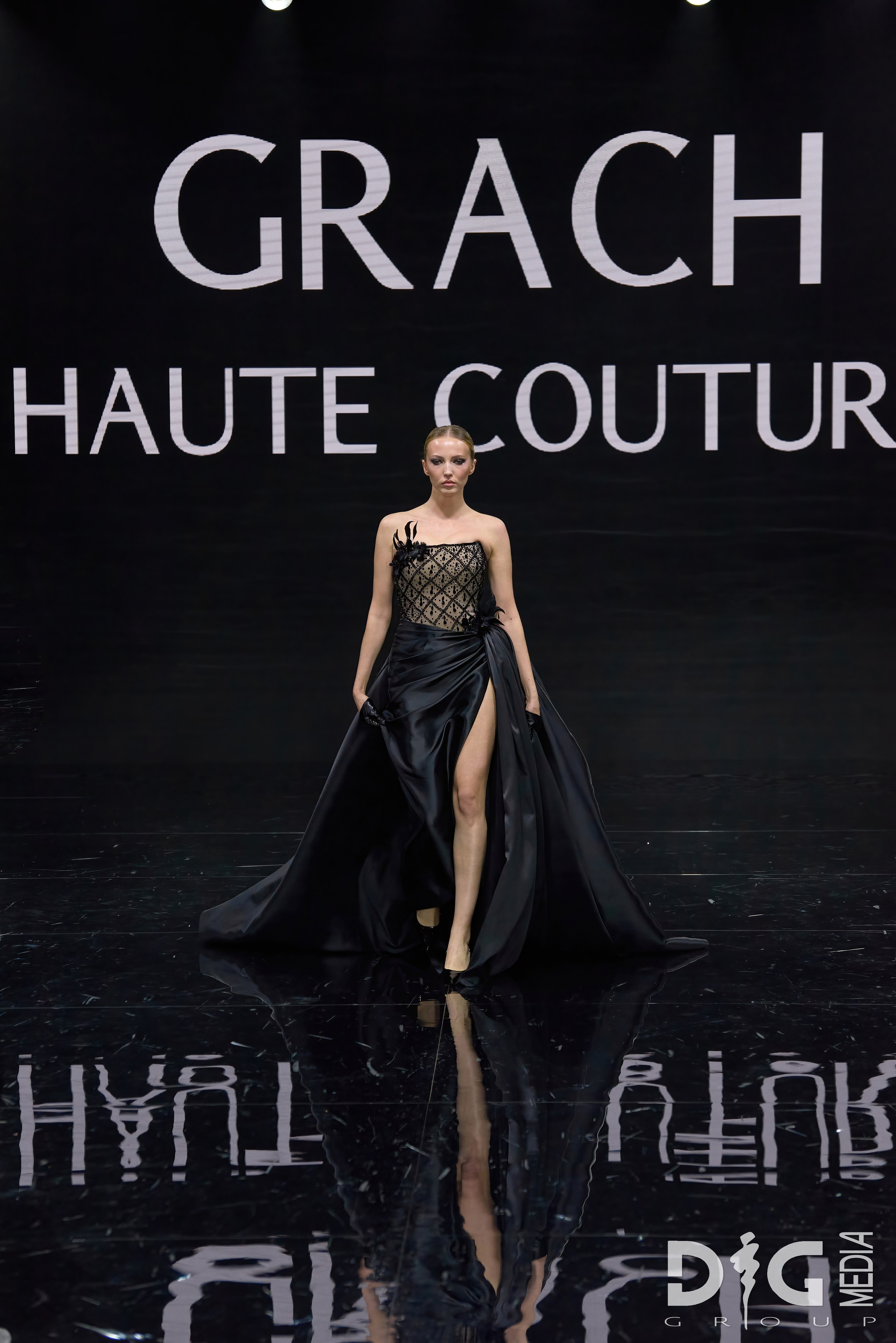 Grach haute couture | SOCHI FASHION WEEK | 2025. DG MEDIA GROUP | Контент для модных показов и концертов