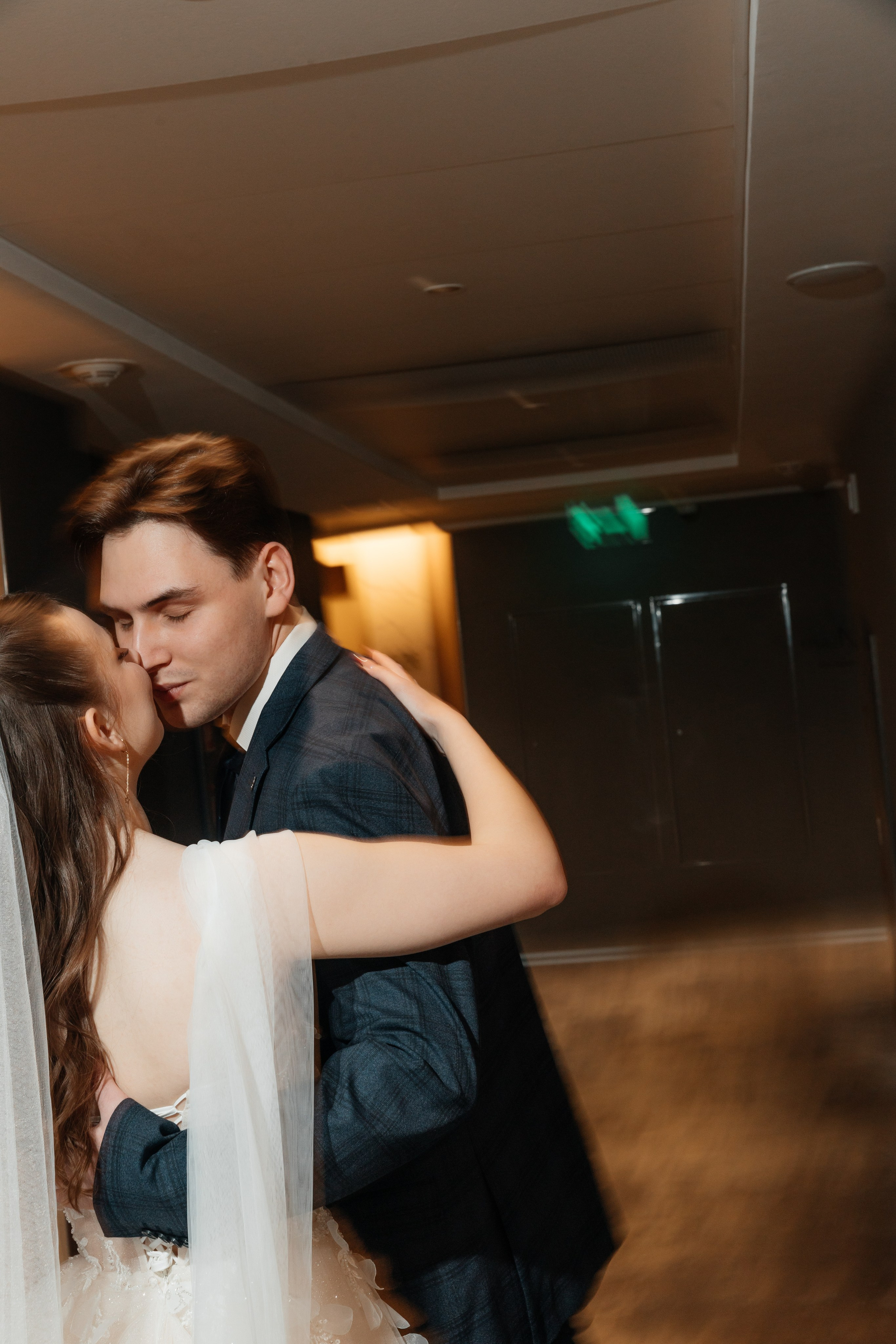 Анатолий и Кристина: история любви в каждом кадре. Фотограф Семён Гнеушев