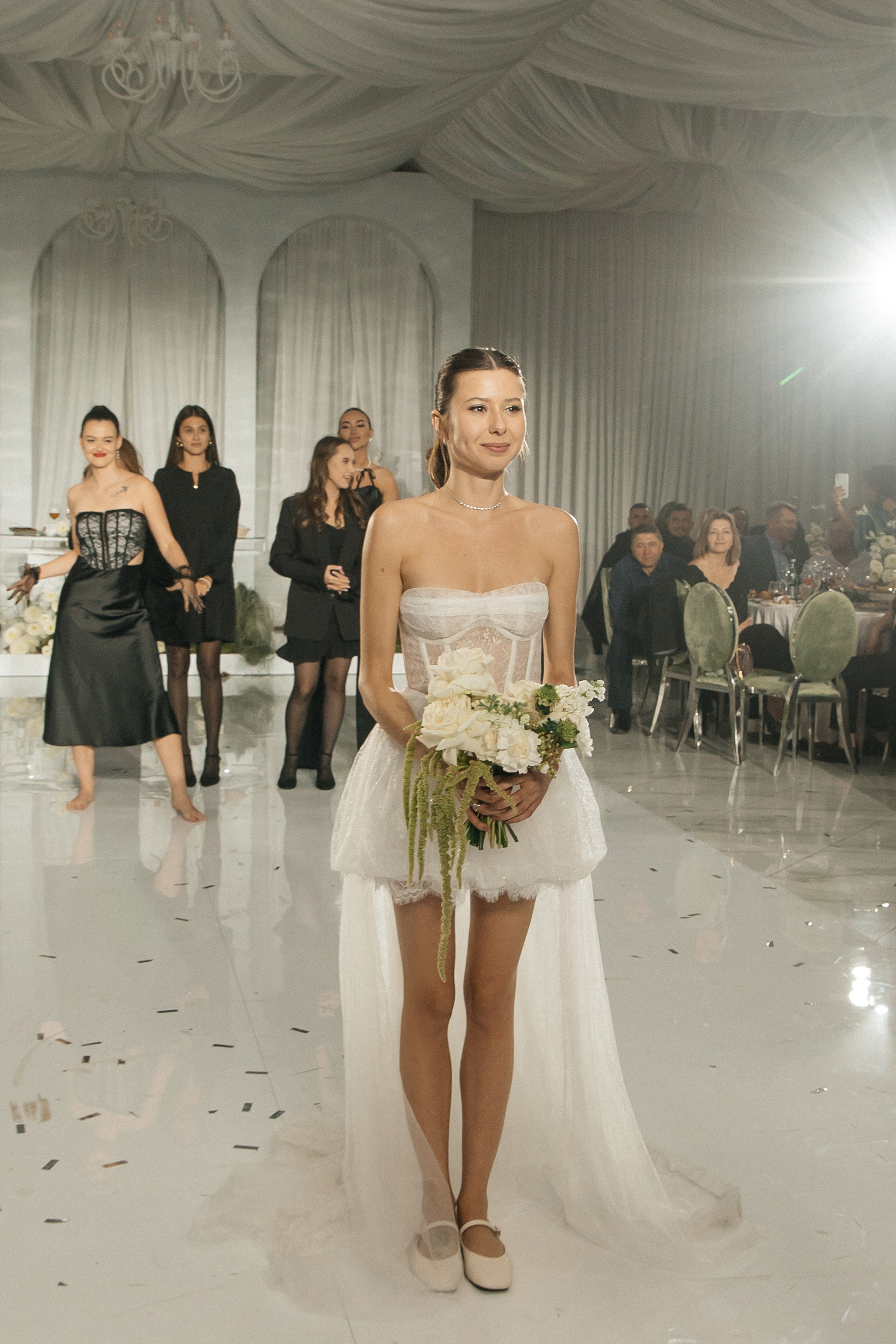 ANONS. Мария — Свадебный фотограф