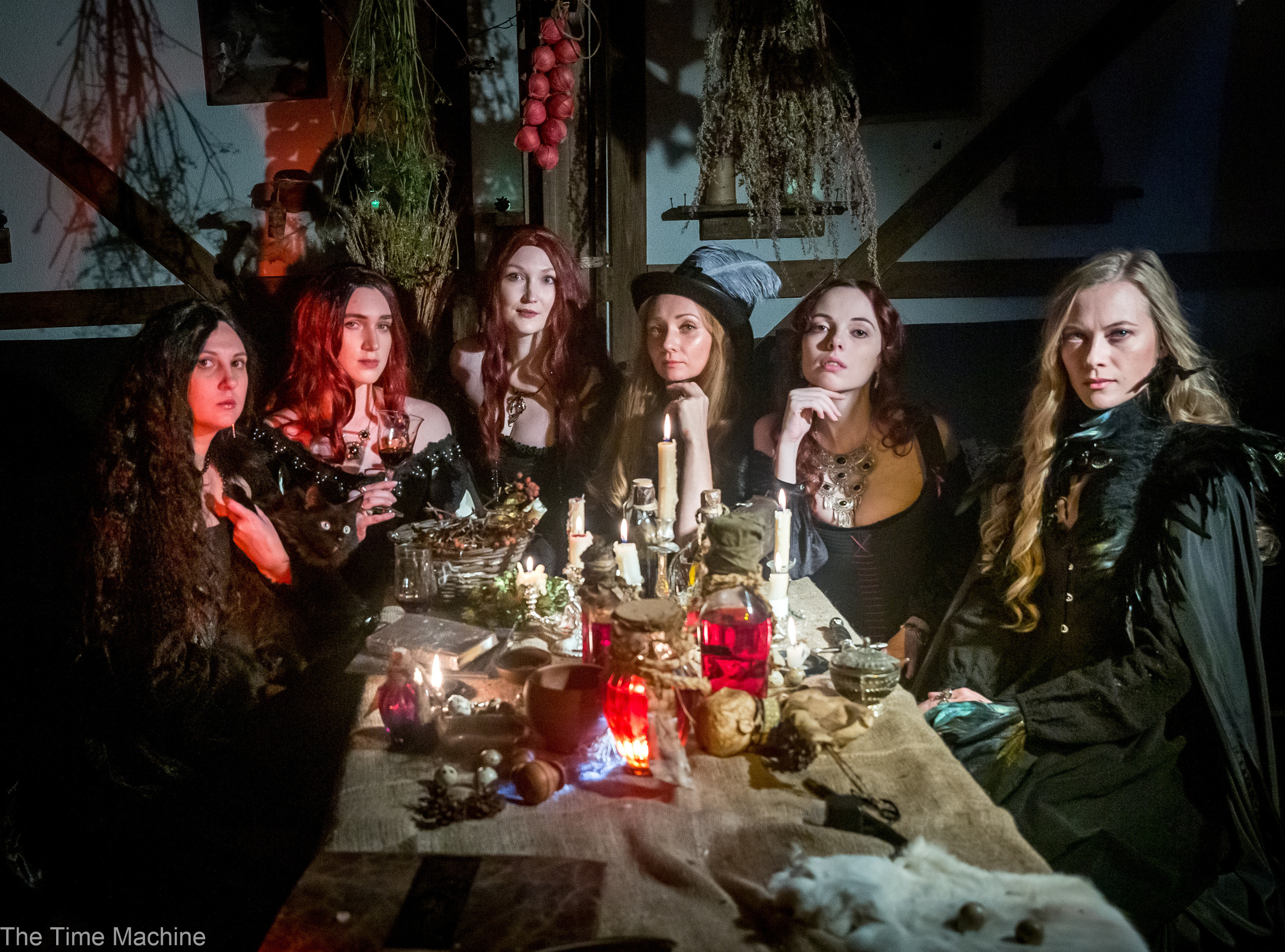 «Ведьмы. Салемские истории.» МИХАИЛ БОВЕ. Фотограф для маркетплейсов Михаил Бове