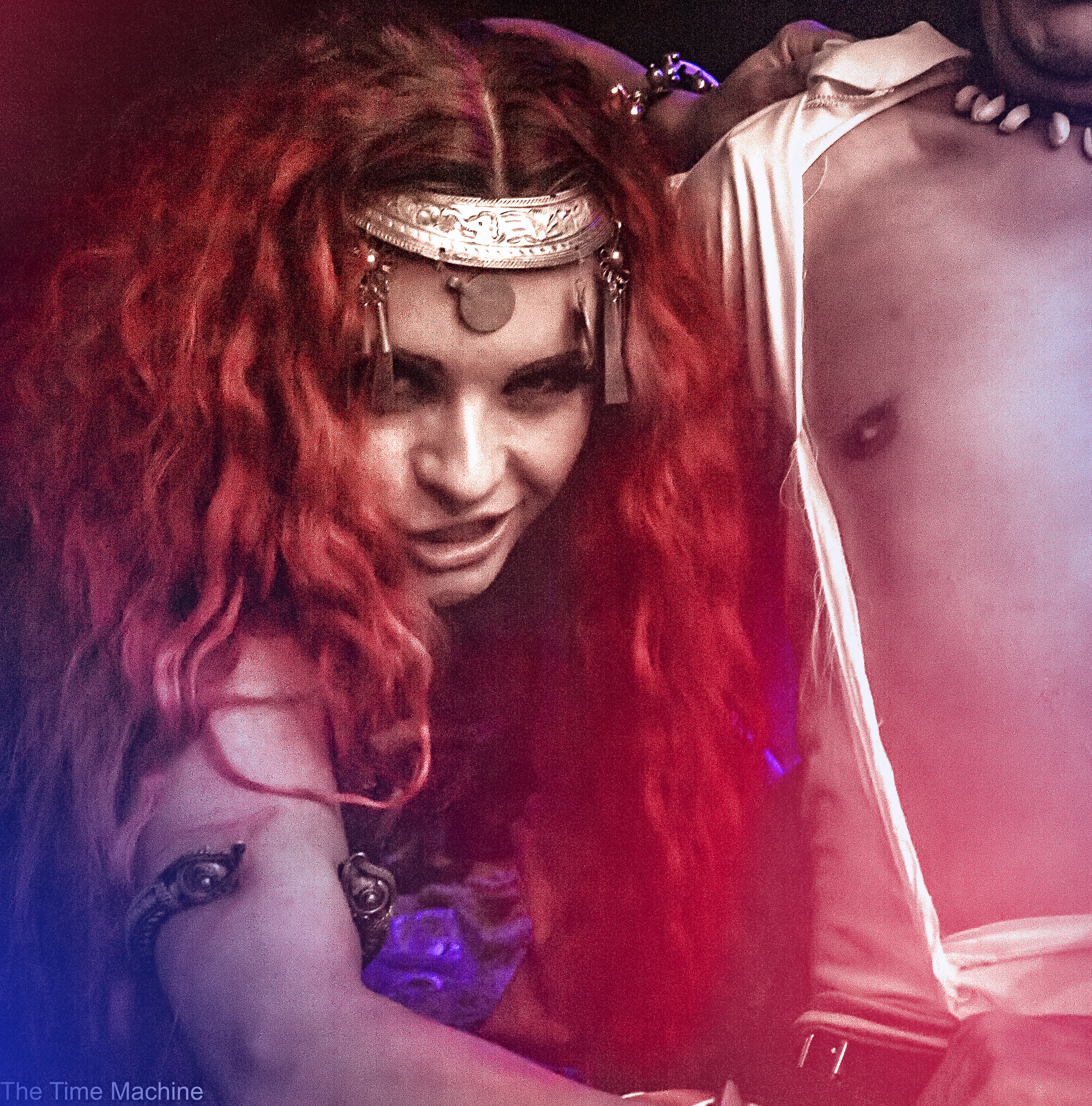 Фотопроект «Сирены» 2022. Фотограф для маркетплейсов Михаил Бове