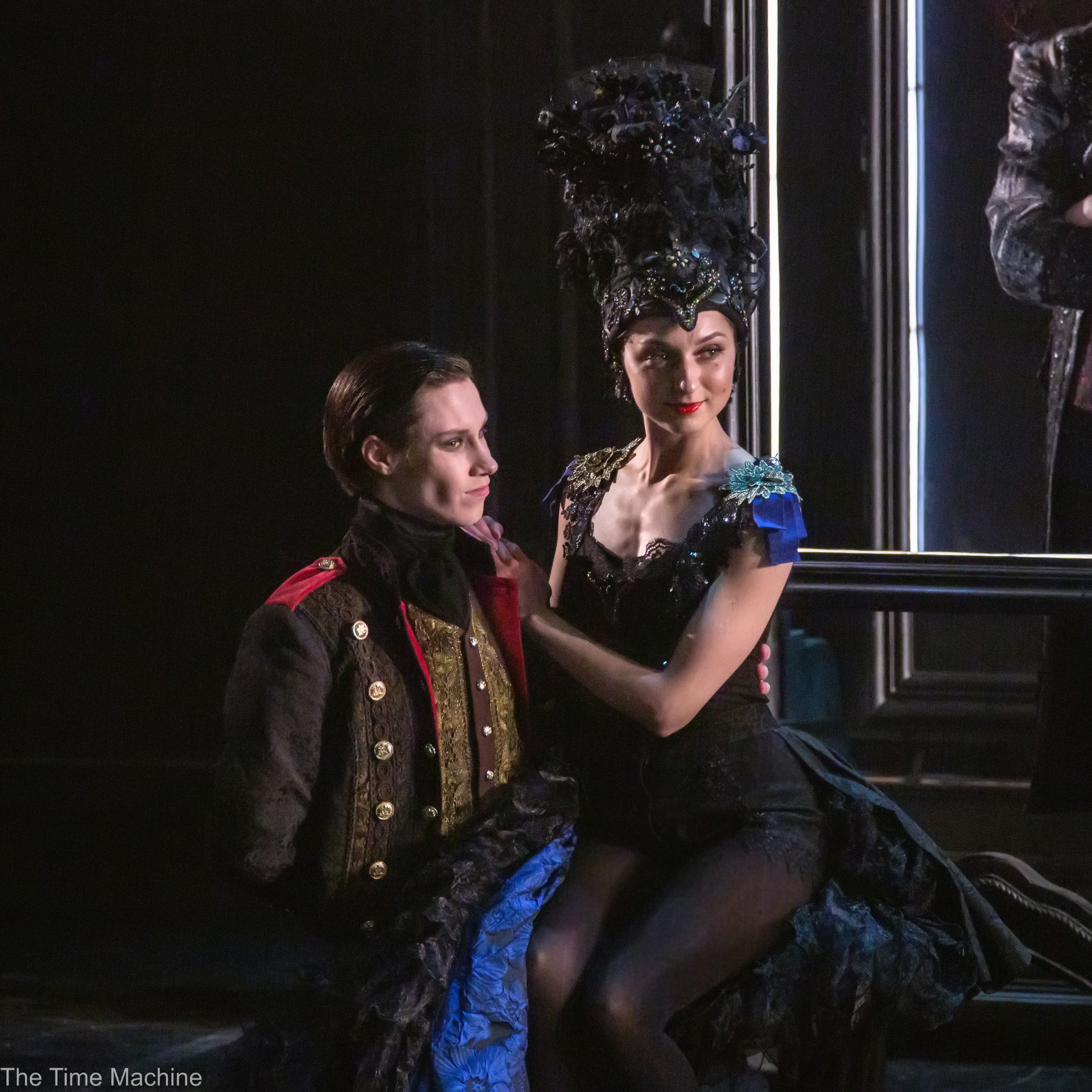 ПИКОВАЯ ДАМА ТЮЗ МИХАИЛ БОВЕ. Фотограф для маркетплейсов Михаил Бове