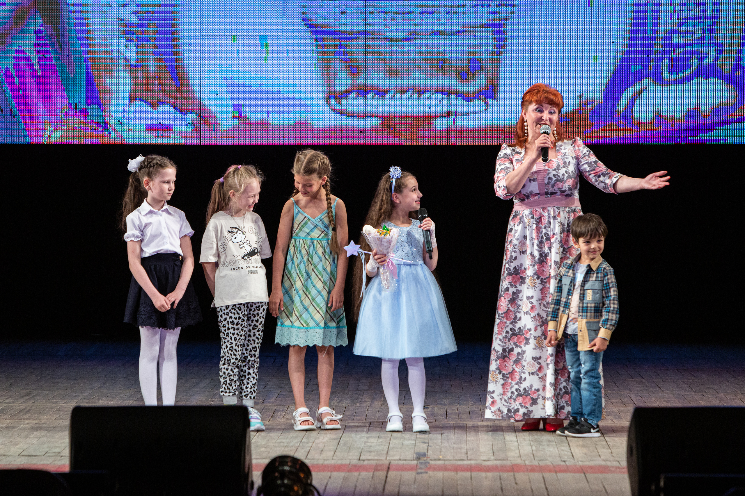 Академия талантов, концерт. Фотограф для маркетплейсов Михаил Бове