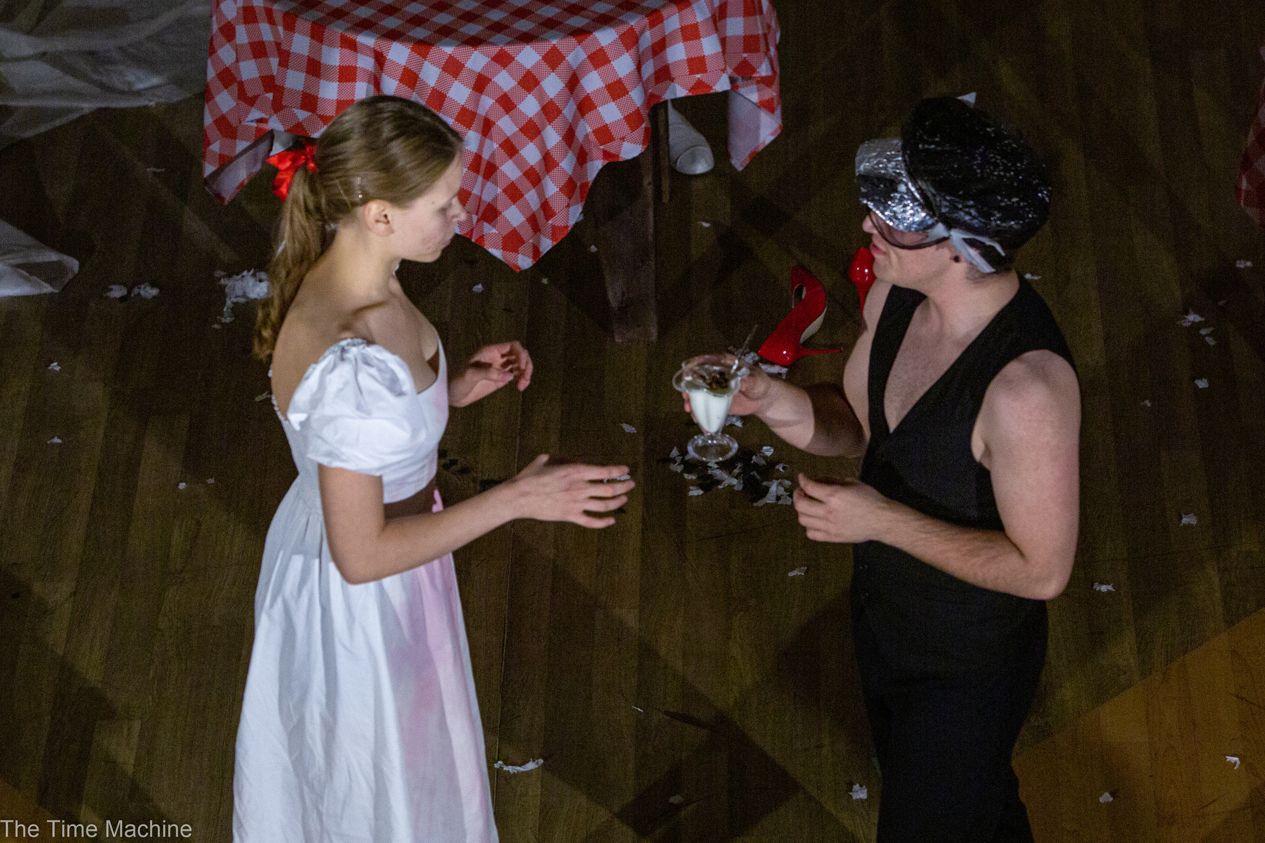 ЗАЙКА 16+ СПЕКТАКЛЬ МИХАИЛ БОВЕ. Фотограф для маркетплейсов Михаил Бове