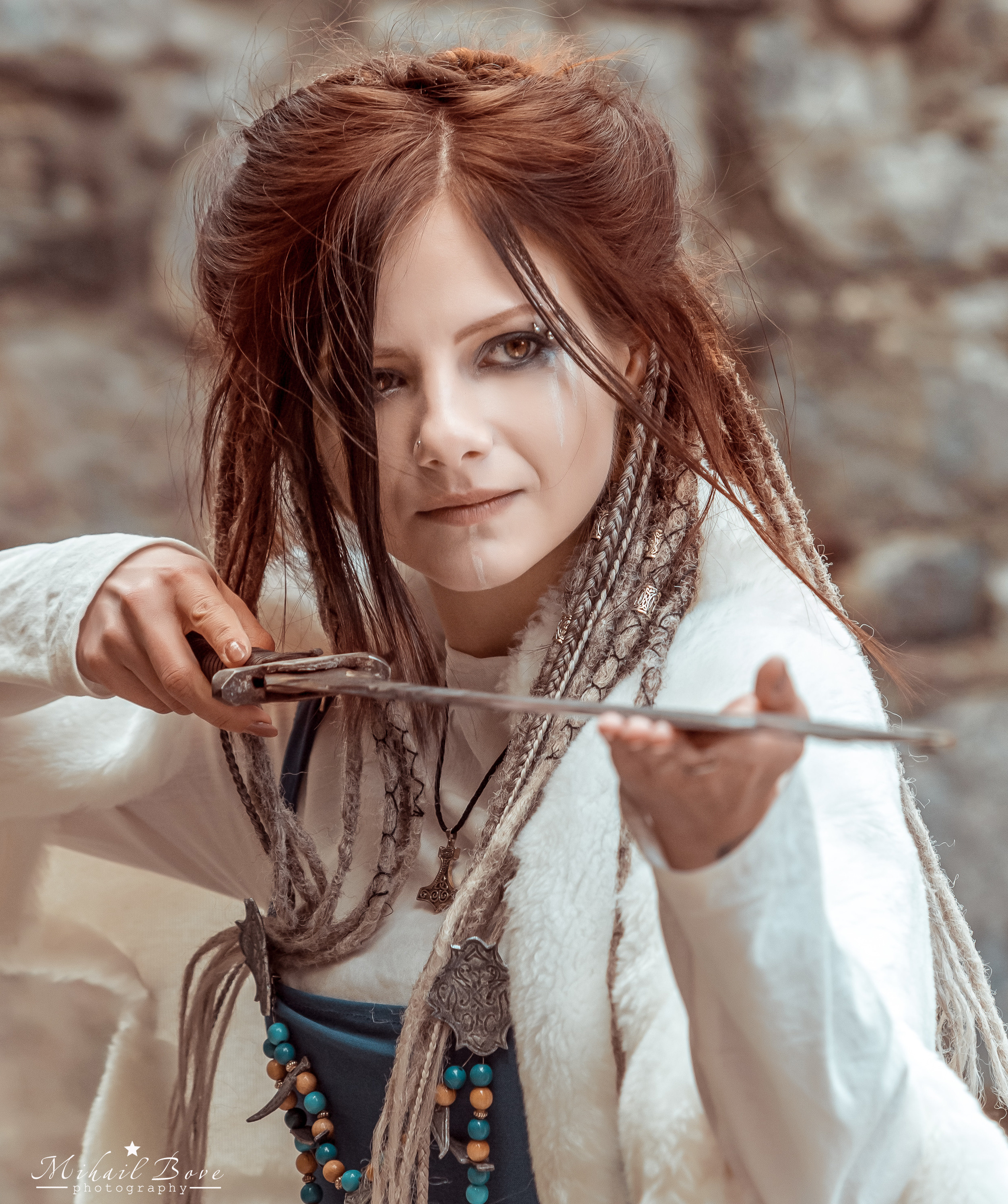 Фото — пленэр «Викинги» Ирины Воинковой 2021. Фотограф для маркетплейсов Михаил Бове