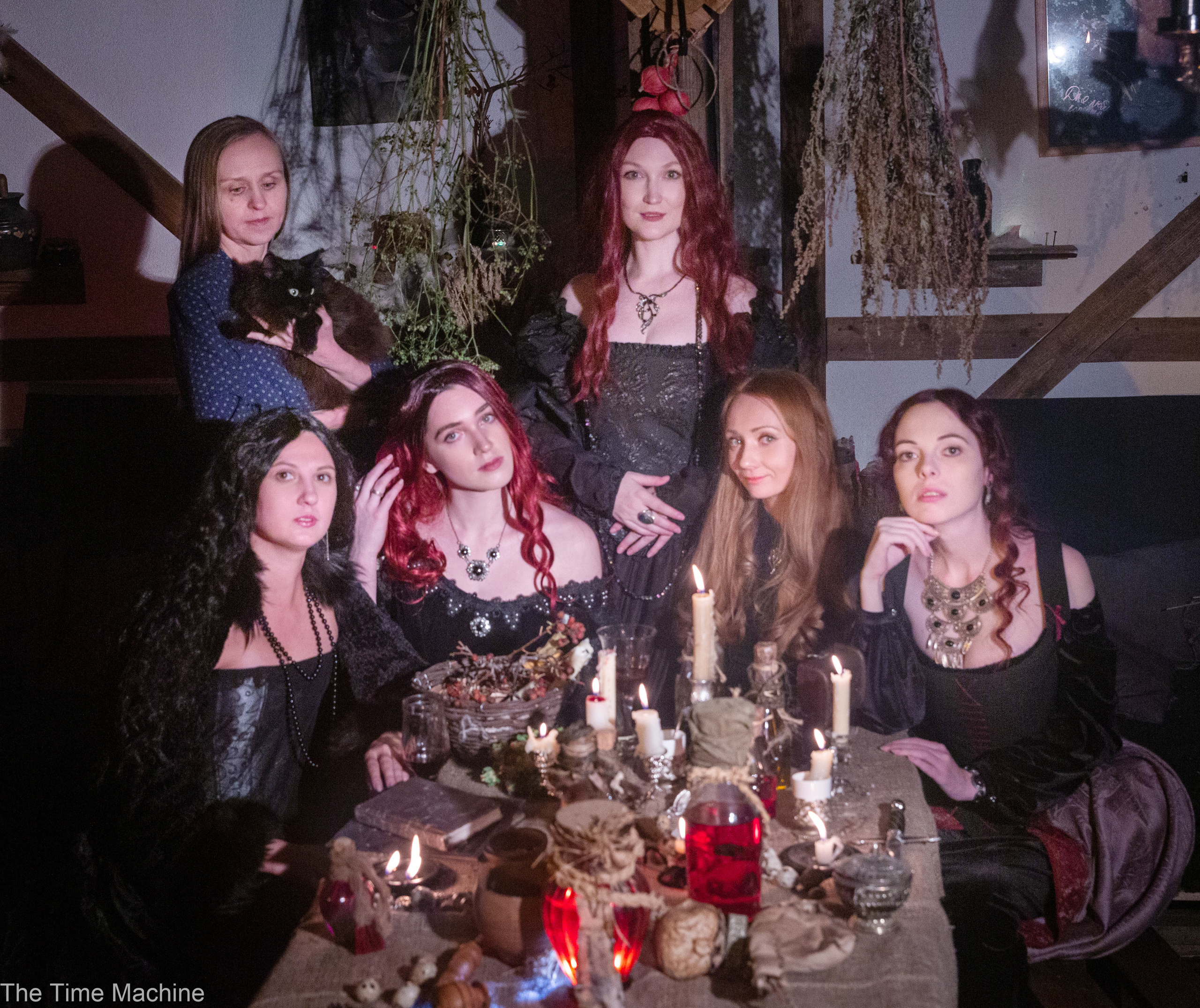 «Ведьмы. Салемские истории.» МИХАИЛ БОВЕ. Фотограф для маркетплейсов Михаил Бове