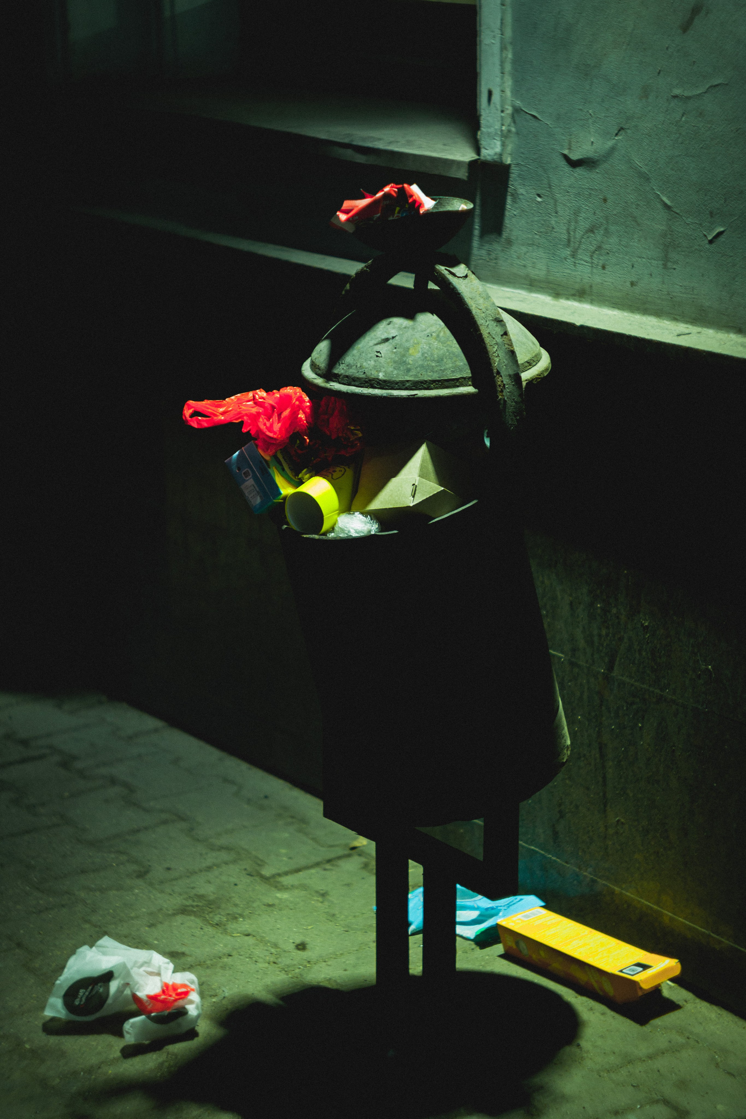 День после. Den Mirov — Фотограф, Музыкант