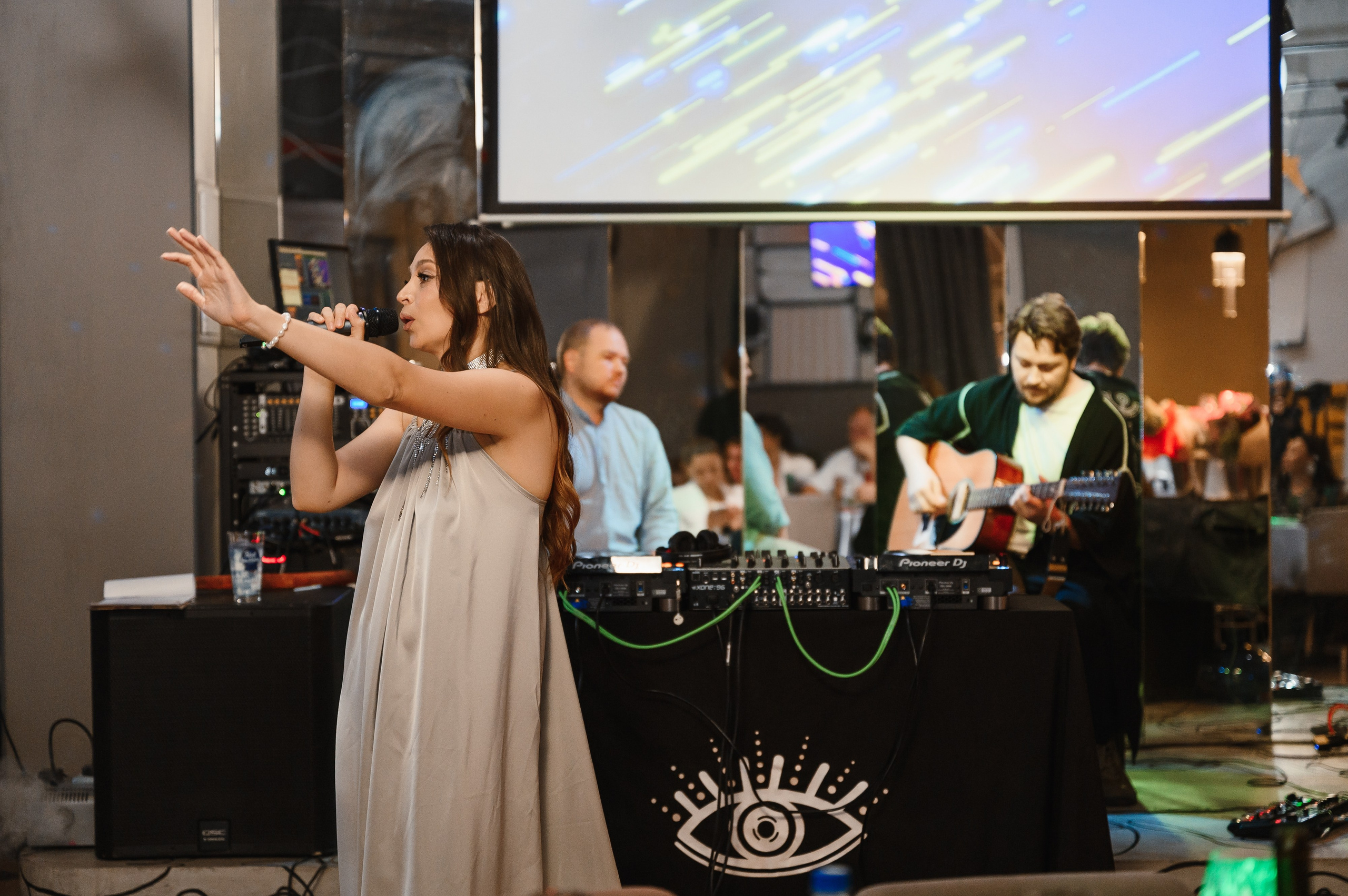 День рождения в формате выступления. Wedding and family photographer USA