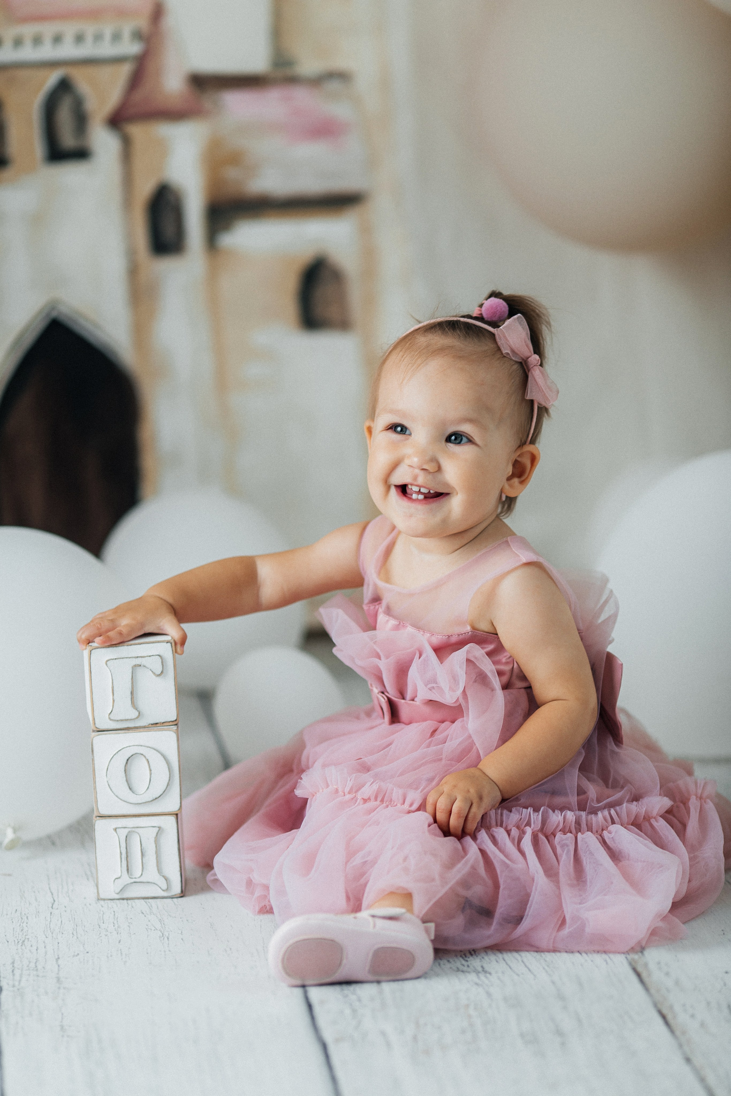 Замок. Фотограф новорождённых Екатерина Боброва. Ульяновск