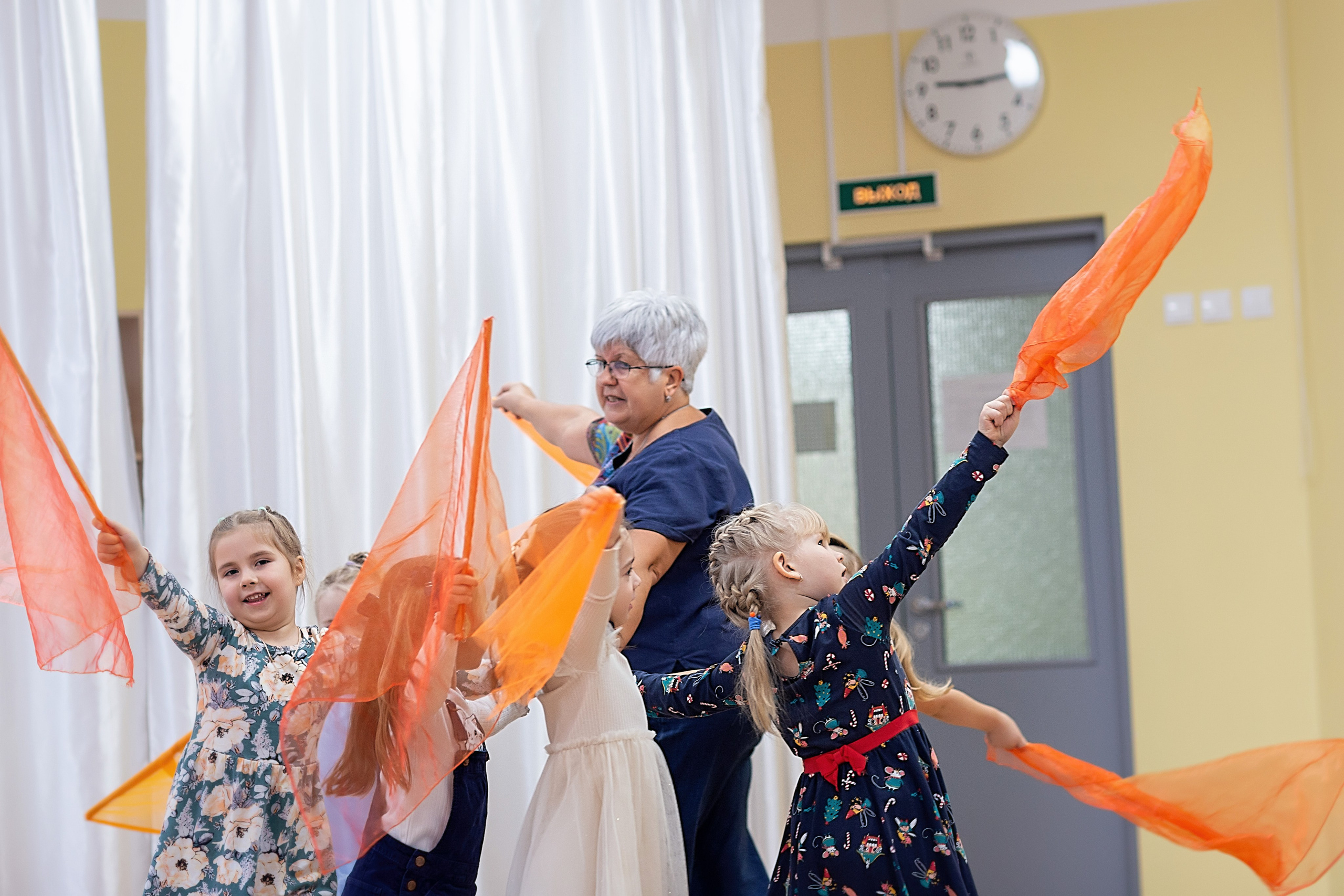 Старшая группа_день в саду_2024. Семейный фотограф в Санкт-Петербурге