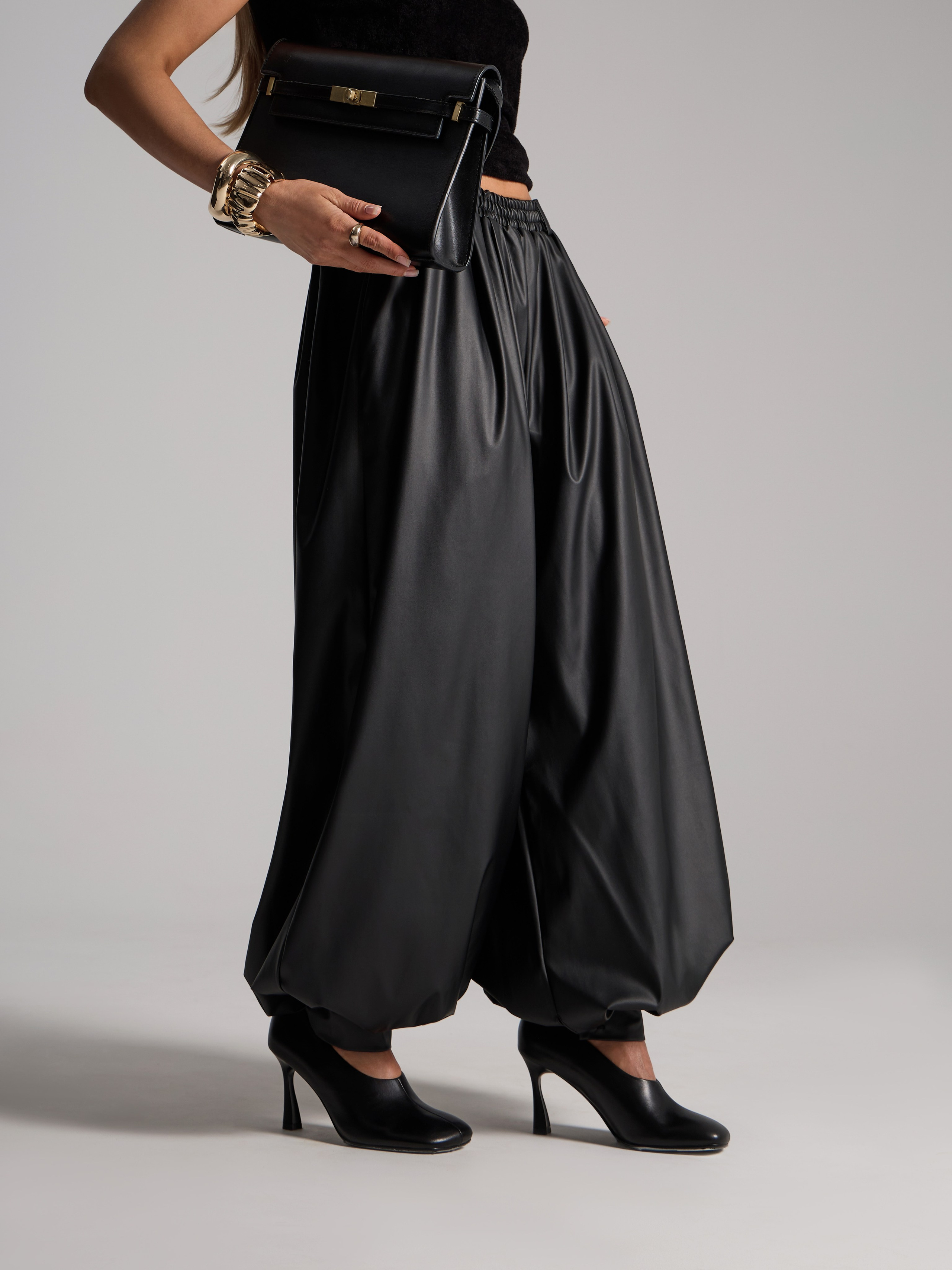 Trousers. Фотограф для брендов и индивидуальных фотосессий в Москве