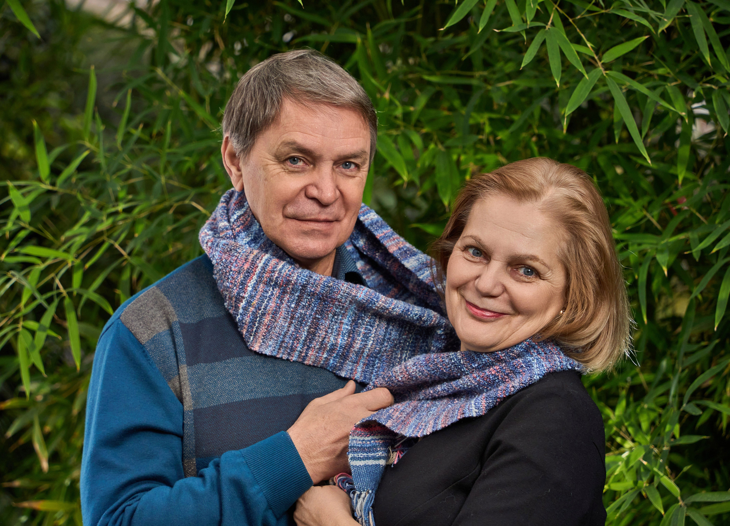 Семейная фотосессия в оранжерее г. Волжского. Фотограф в Уфе Семен Проскуряков