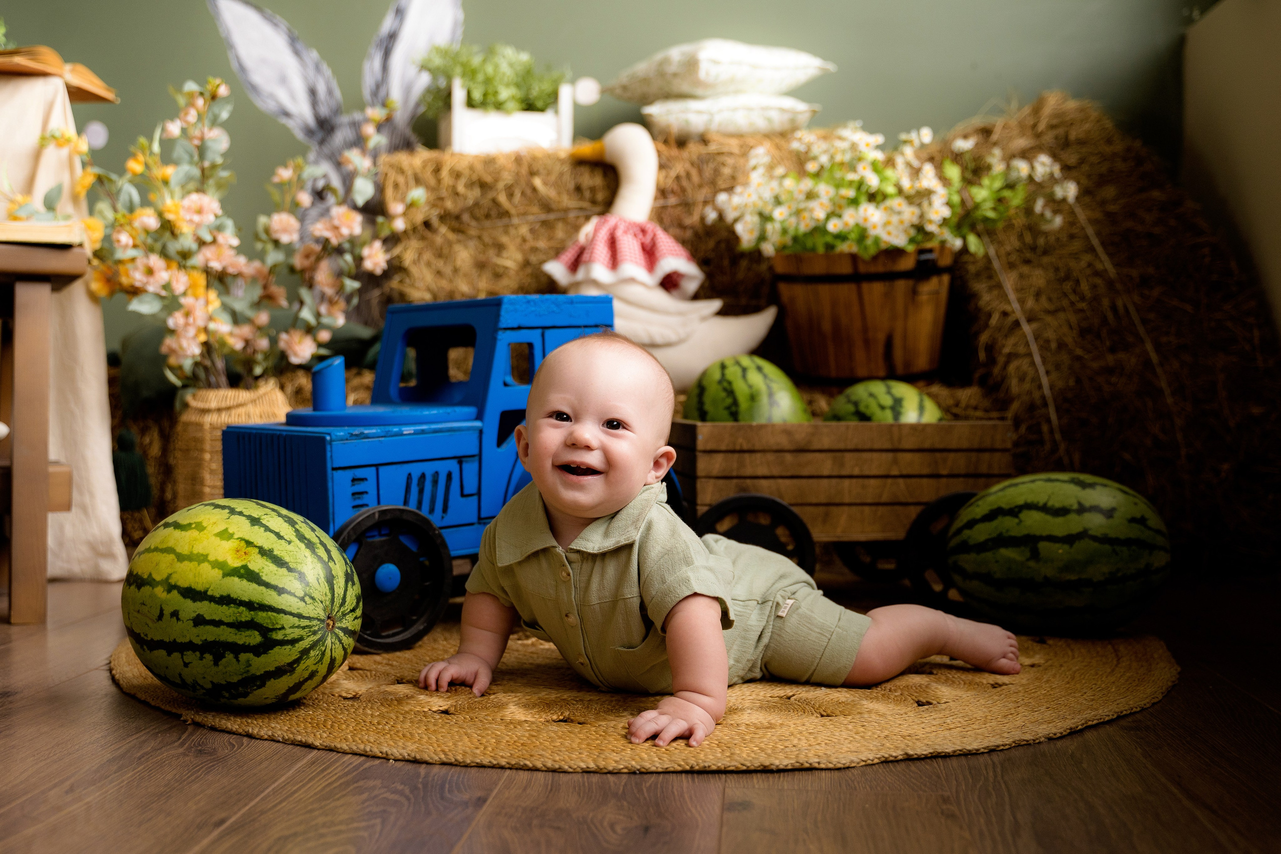 Наряды малышам. Фотостудия Малина в городе Улан-Удэ. Фотограф Ирина Жарникова