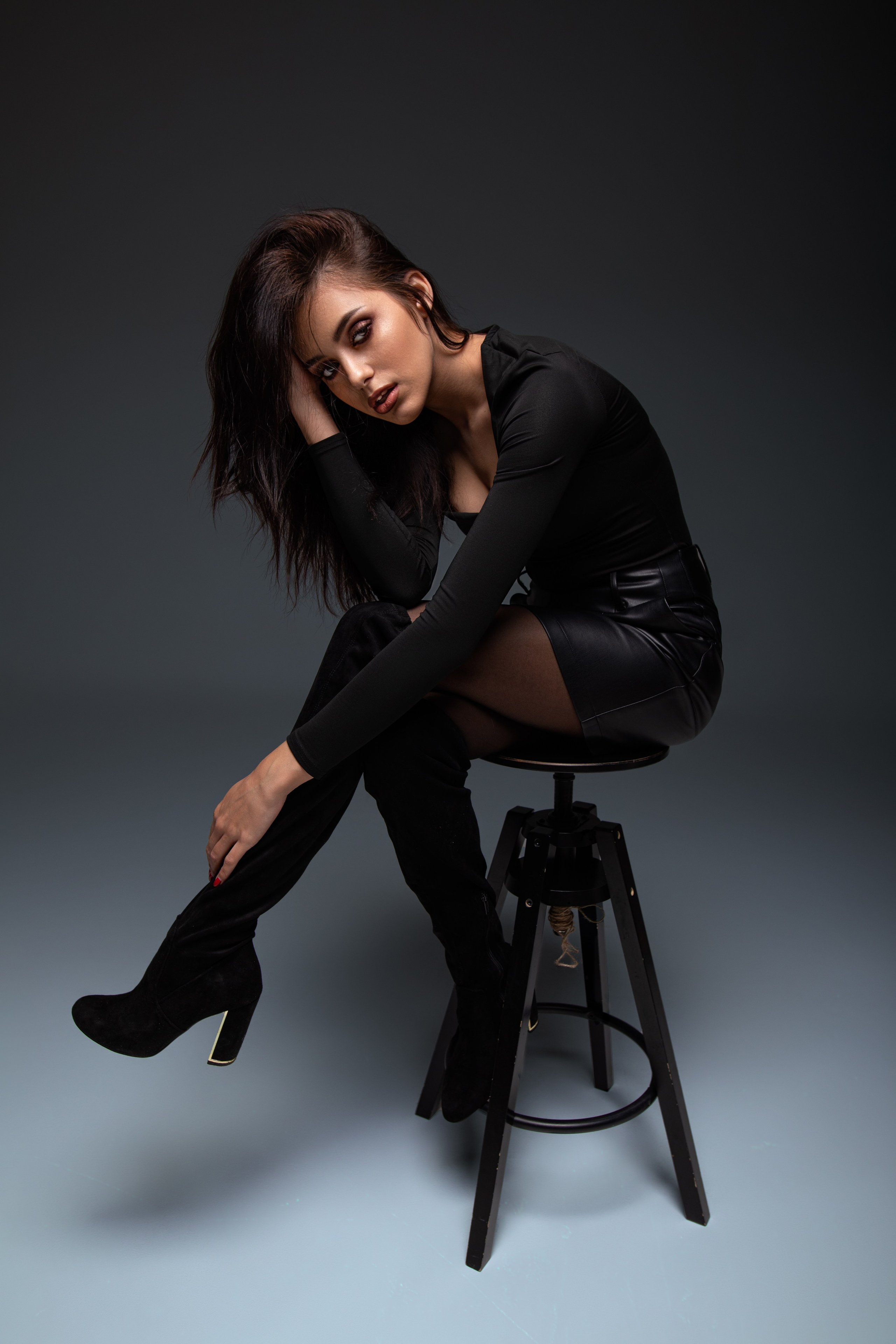 Съемка с Марианной в студии на циклораме в формате для «себя»