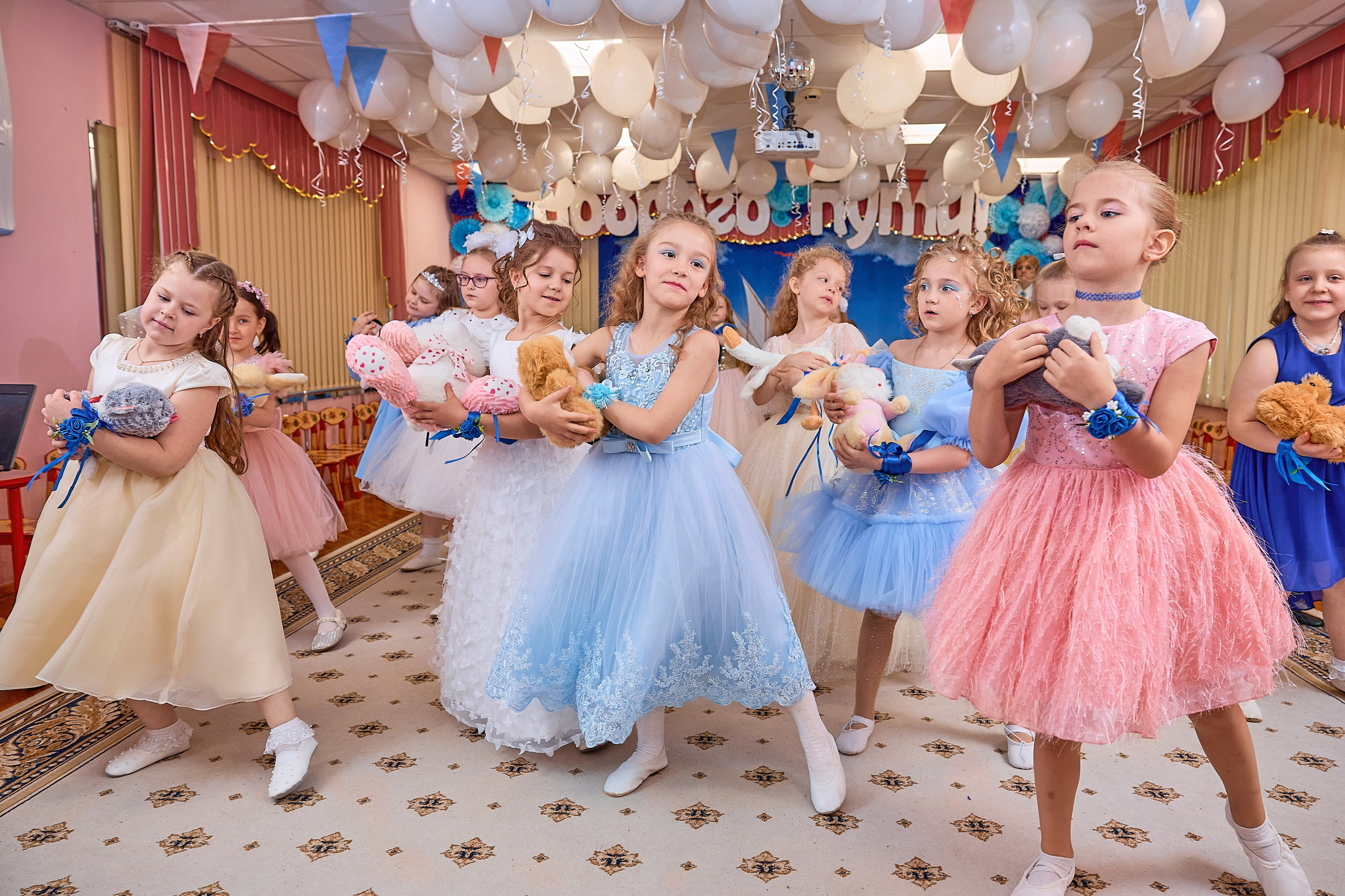 Фотосъёмка выпускного утренника в детском саду. Выпускные альбомы в Москве фотограф Алина Пащук