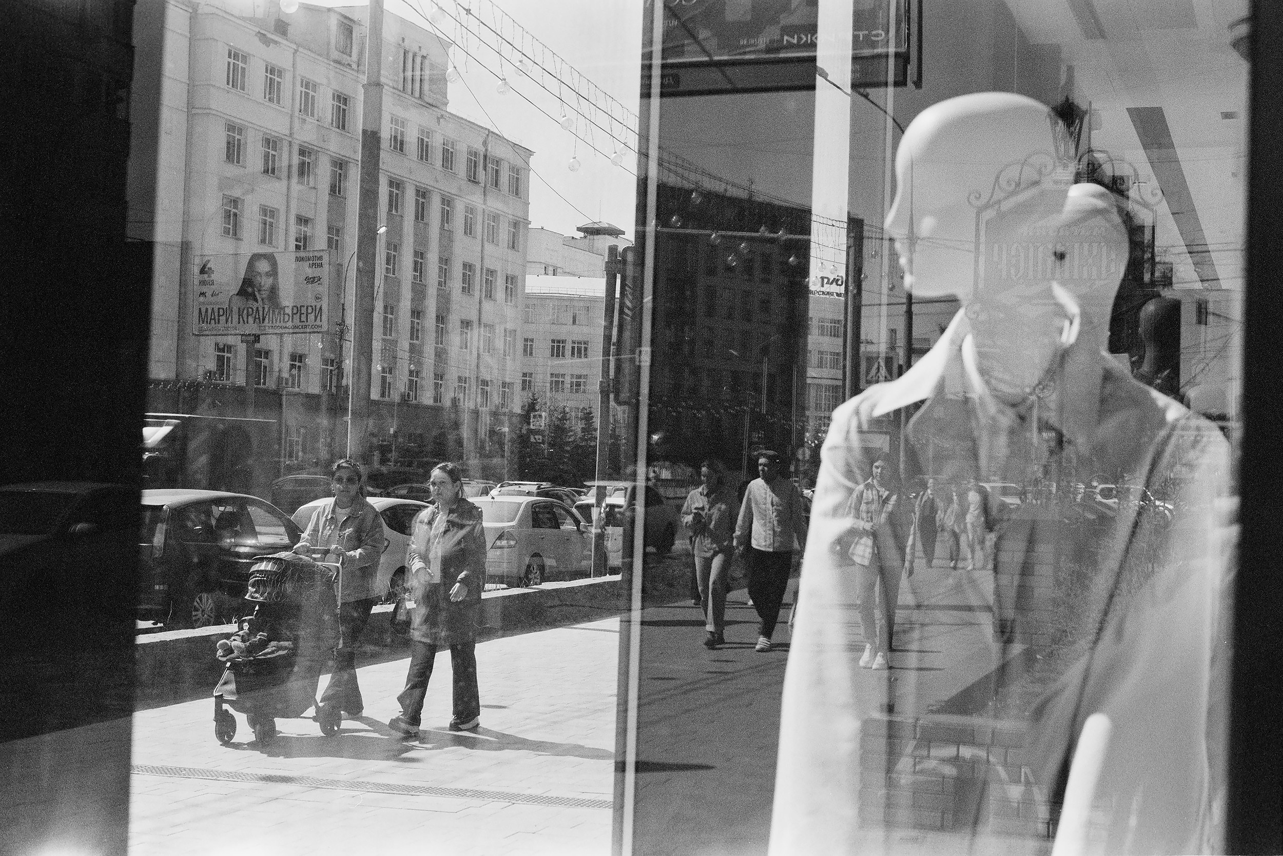 Street-photo города Новосибирск. Портретный и репортажный фотограф. Мыльников Илья